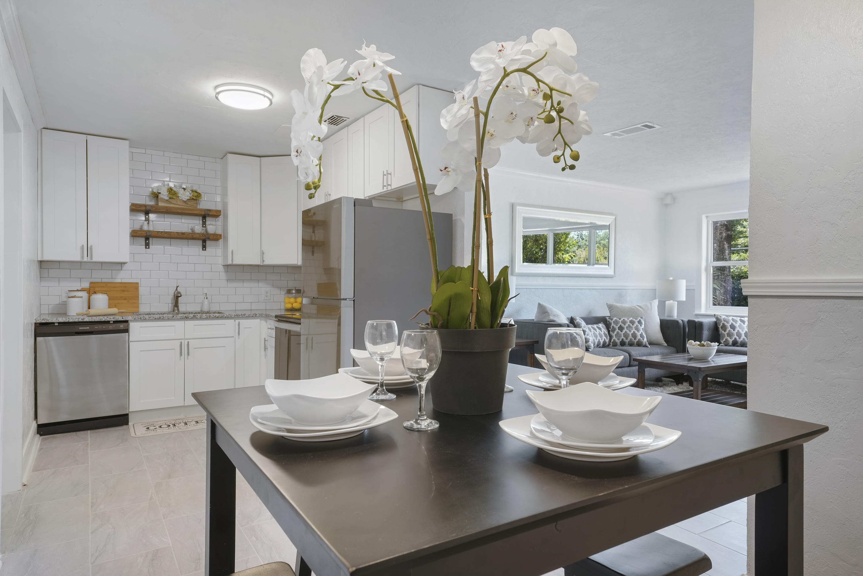 GARNIERS BEACH 2ND - Residential