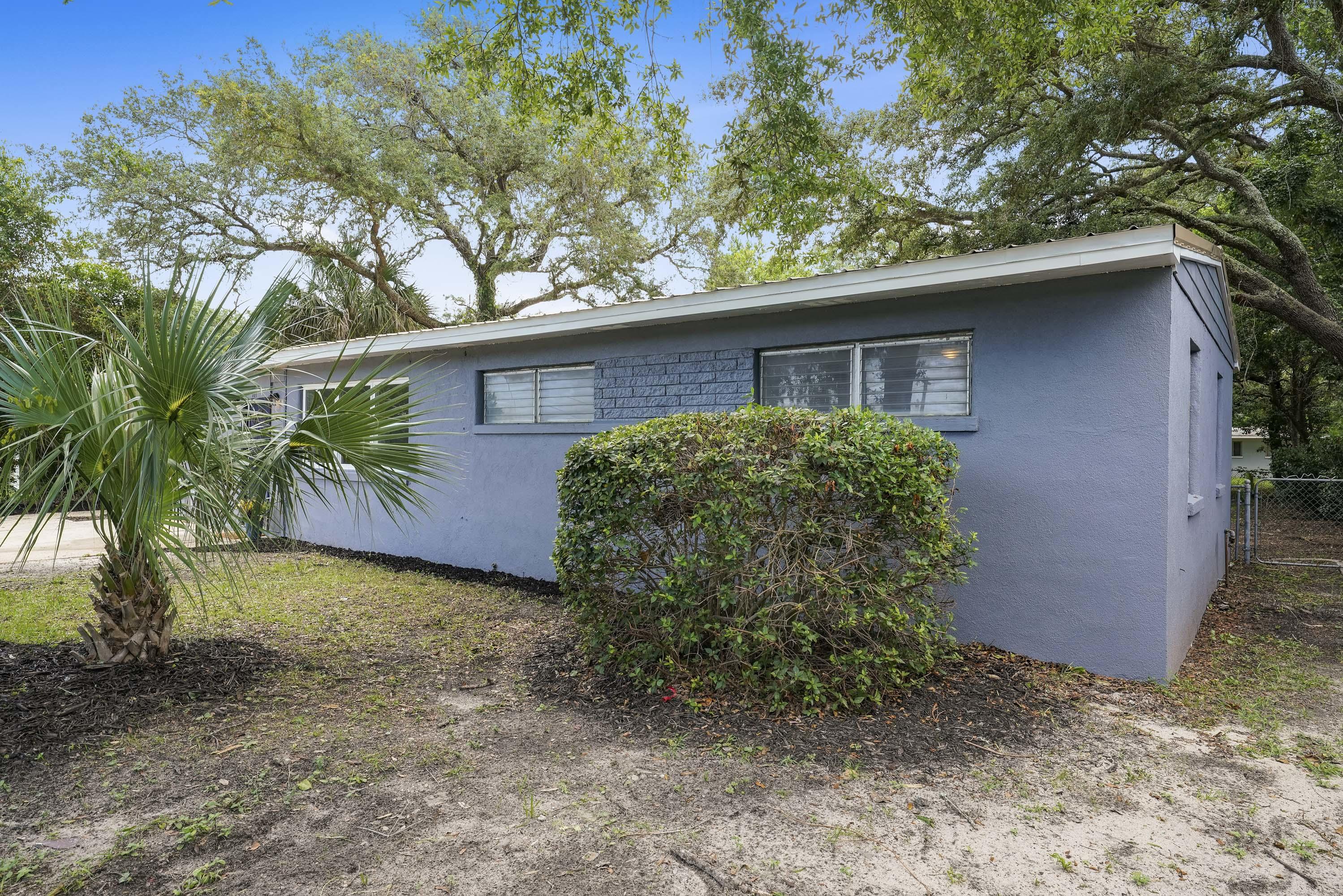 GARNIERS BEACH 2ND - Residential