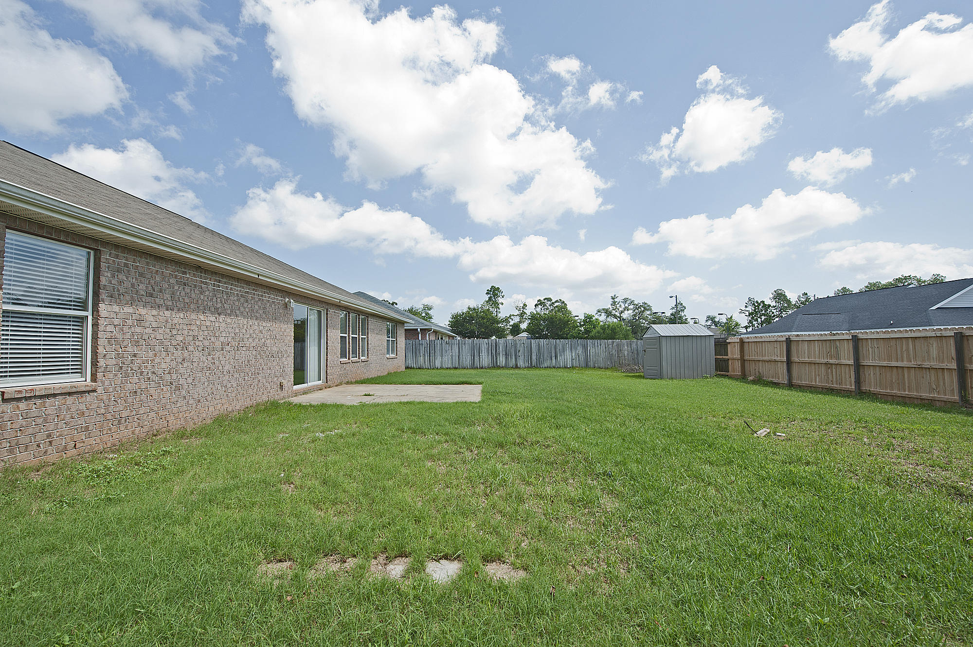 BROOKE ESTATES PH I - Residential