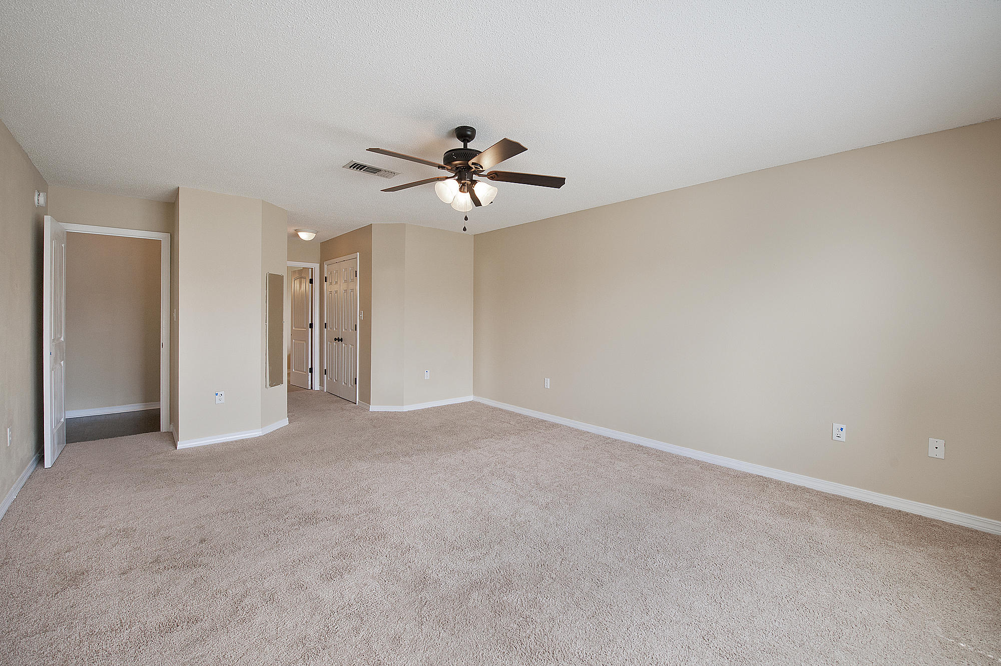 BROOKE ESTATES PH I - Residential