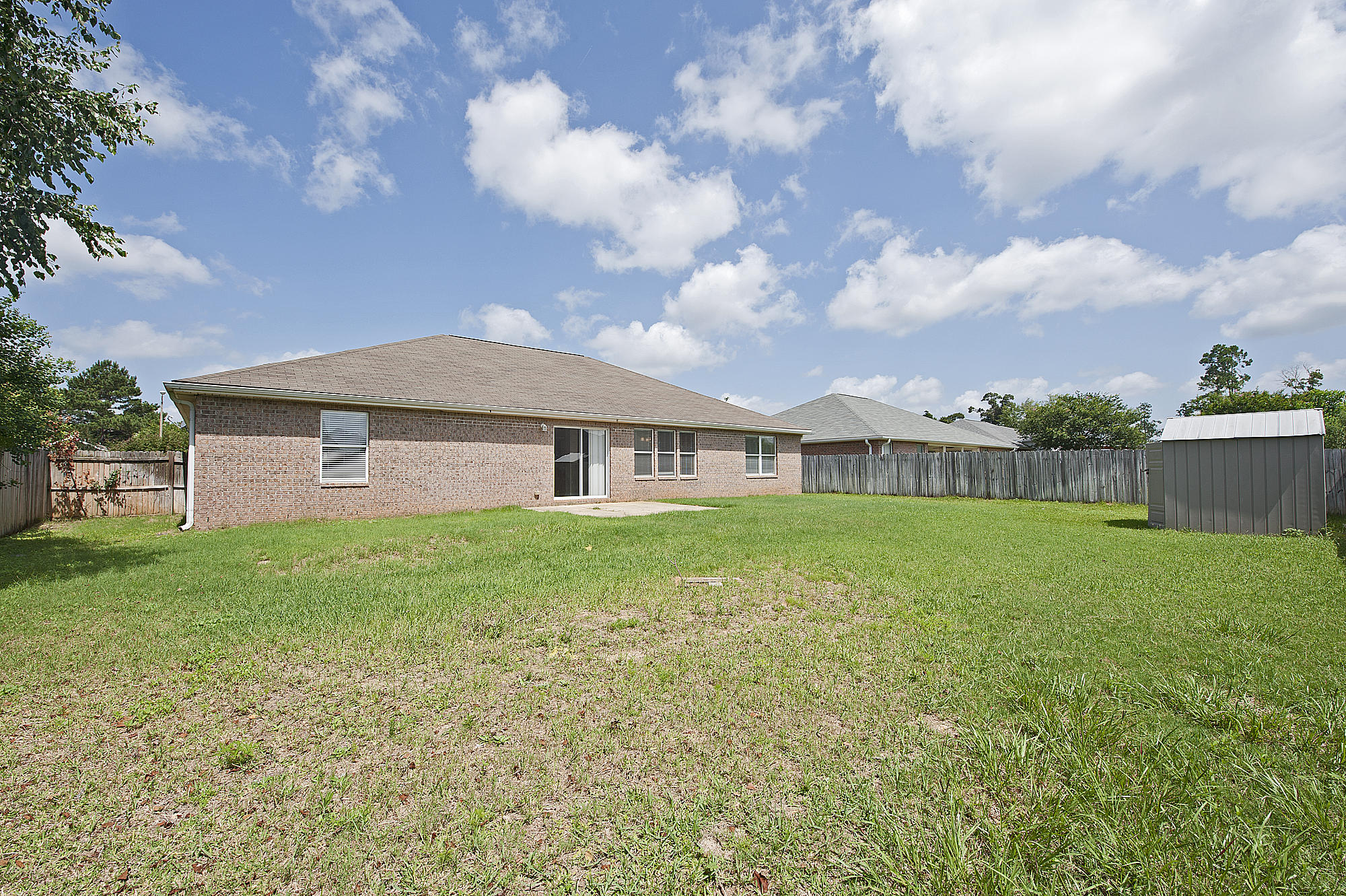 BROOKE ESTATES PH I - Residential