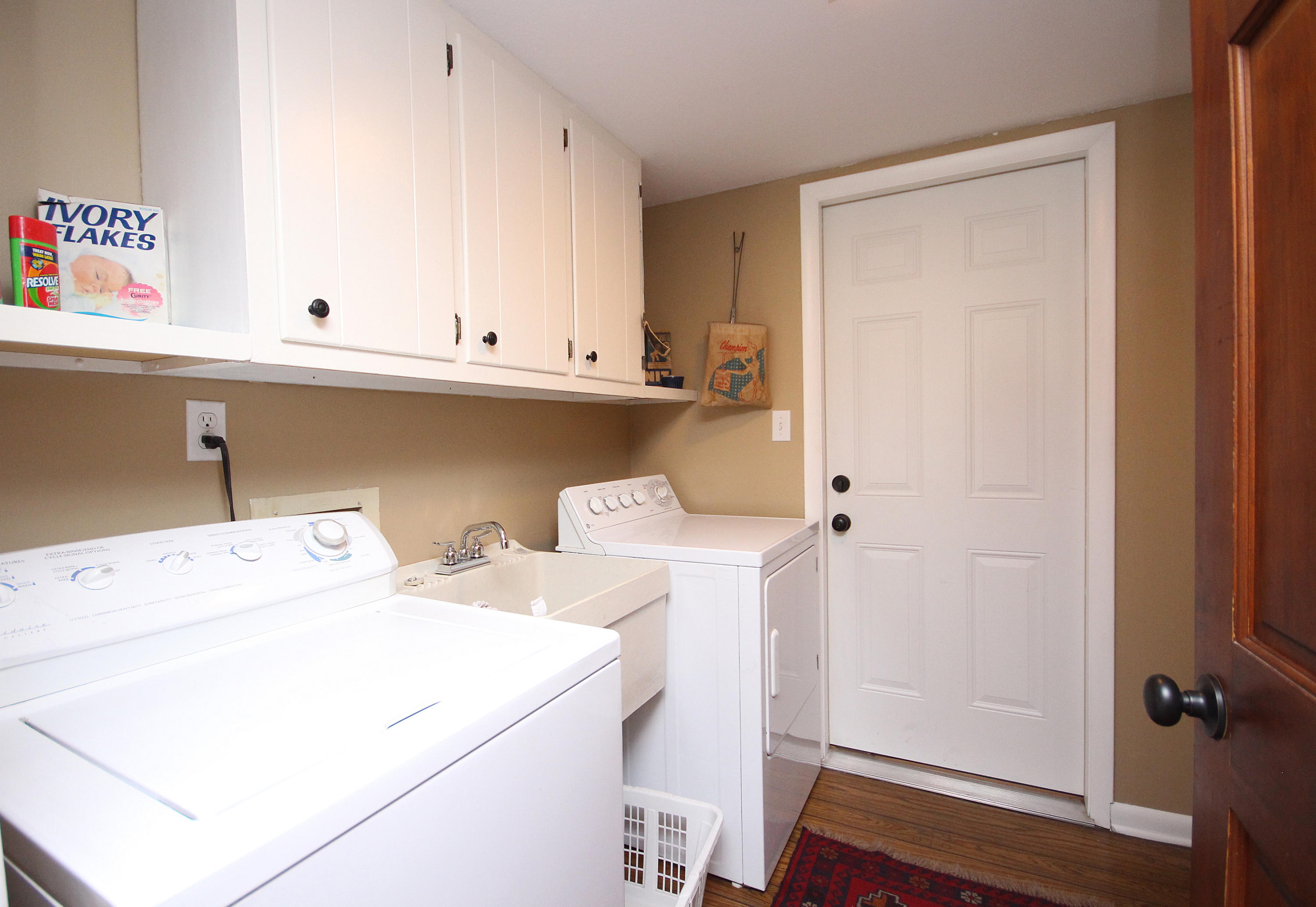 LAKE LORRAINE ESTATES 3 - Residential