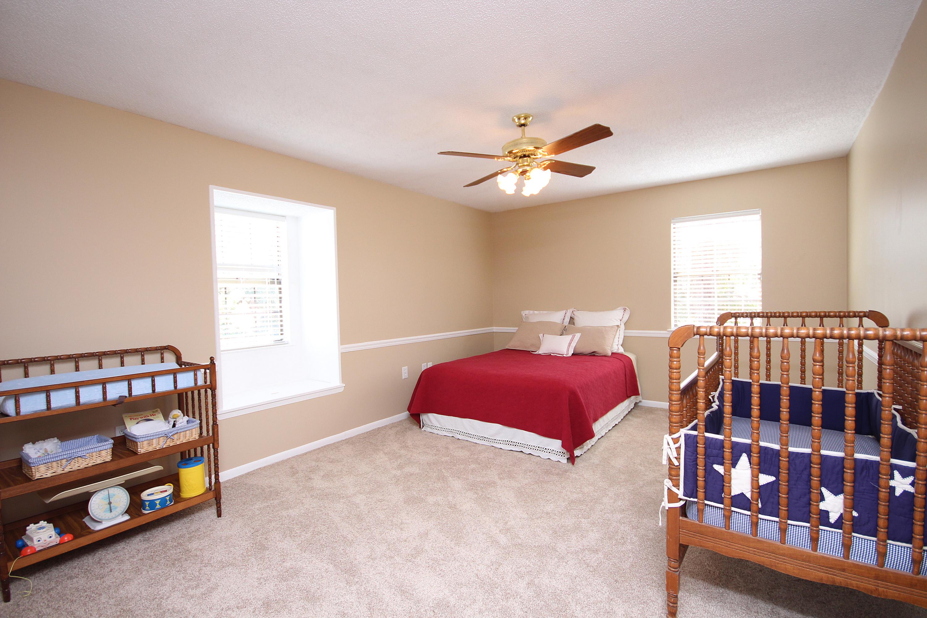 LAKE LORRAINE ESTATES 3 - Residential