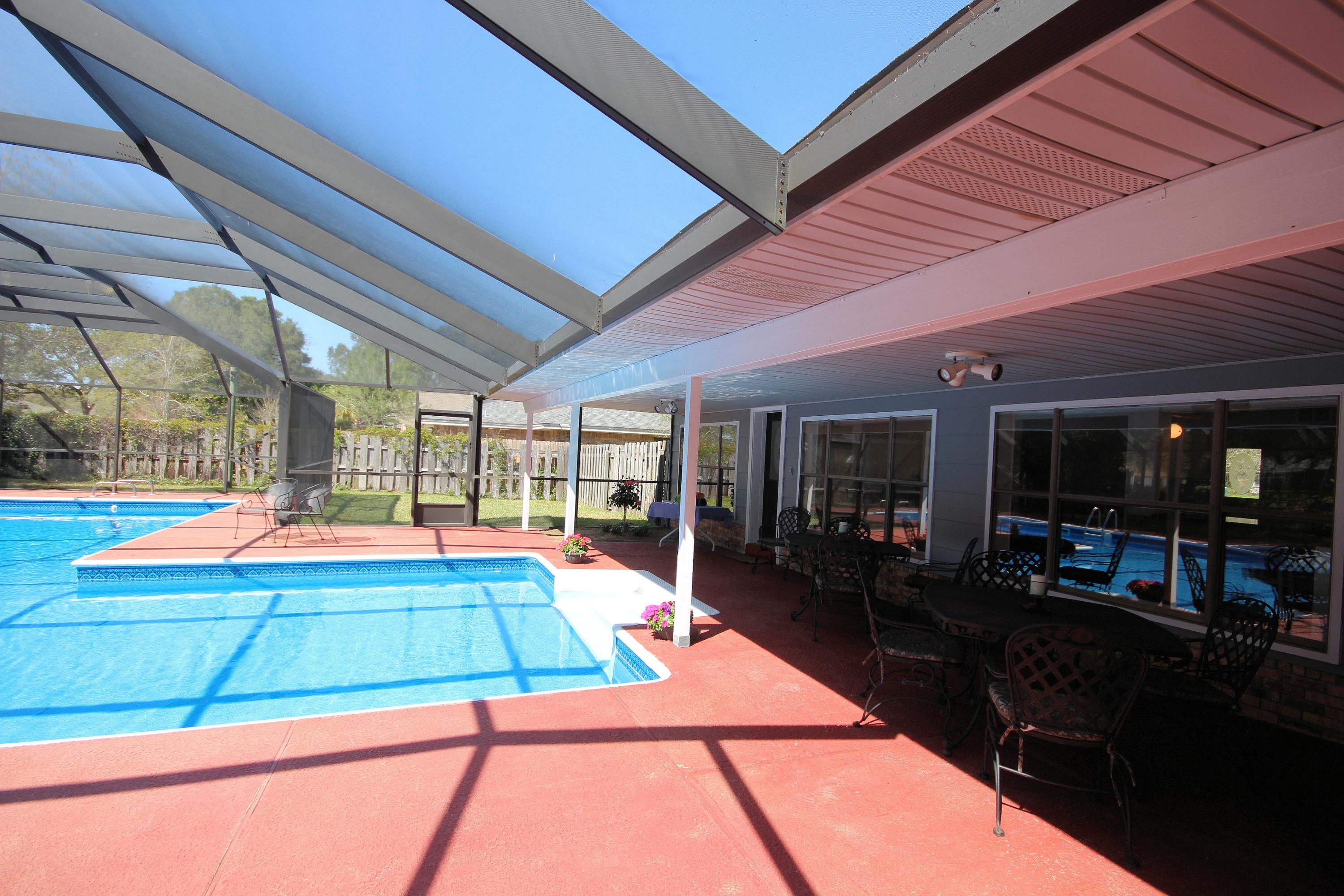 LAKE LORRAINE ESTATES 3 - Residential