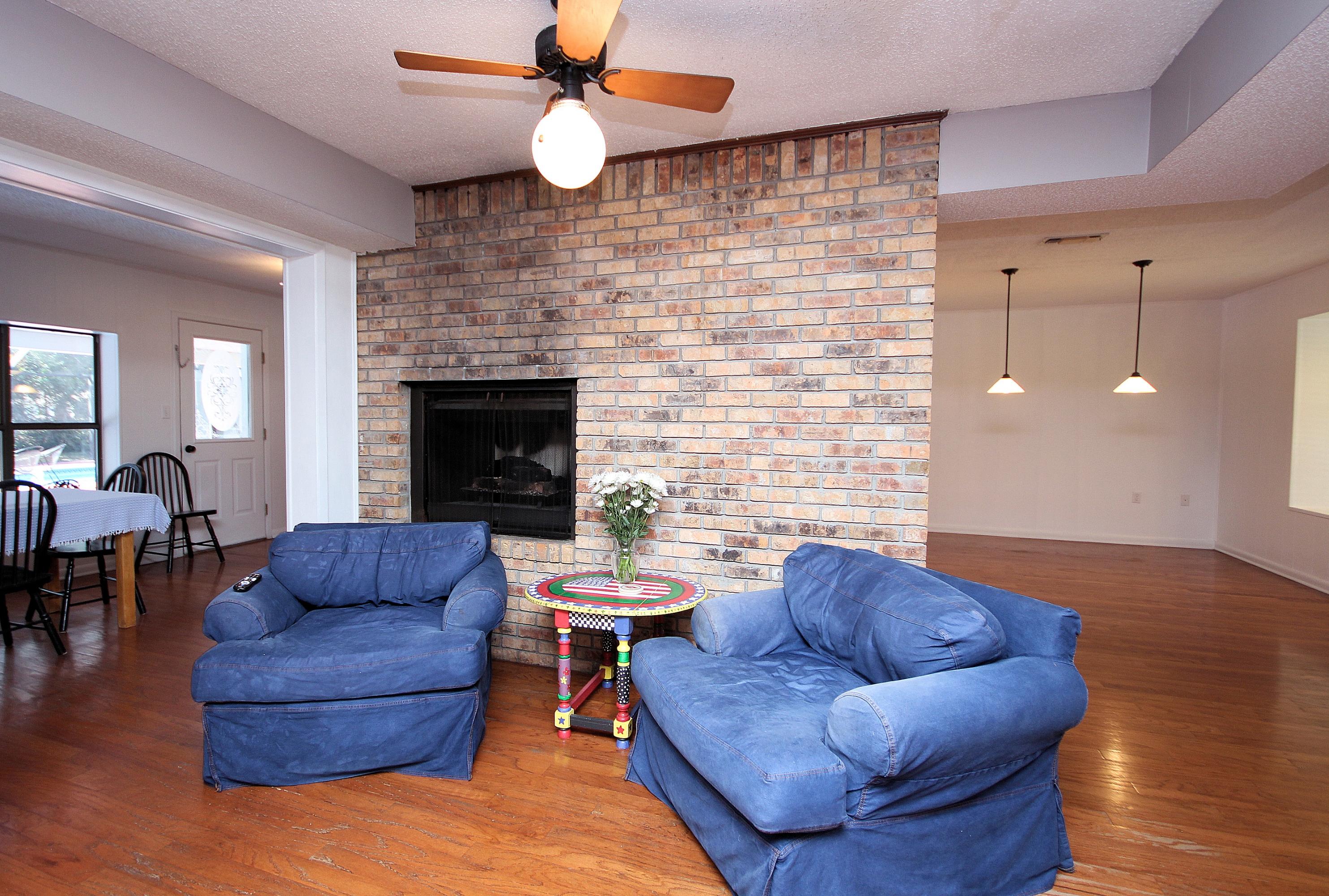 LAKE LORRAINE ESTATES 3 - Residential