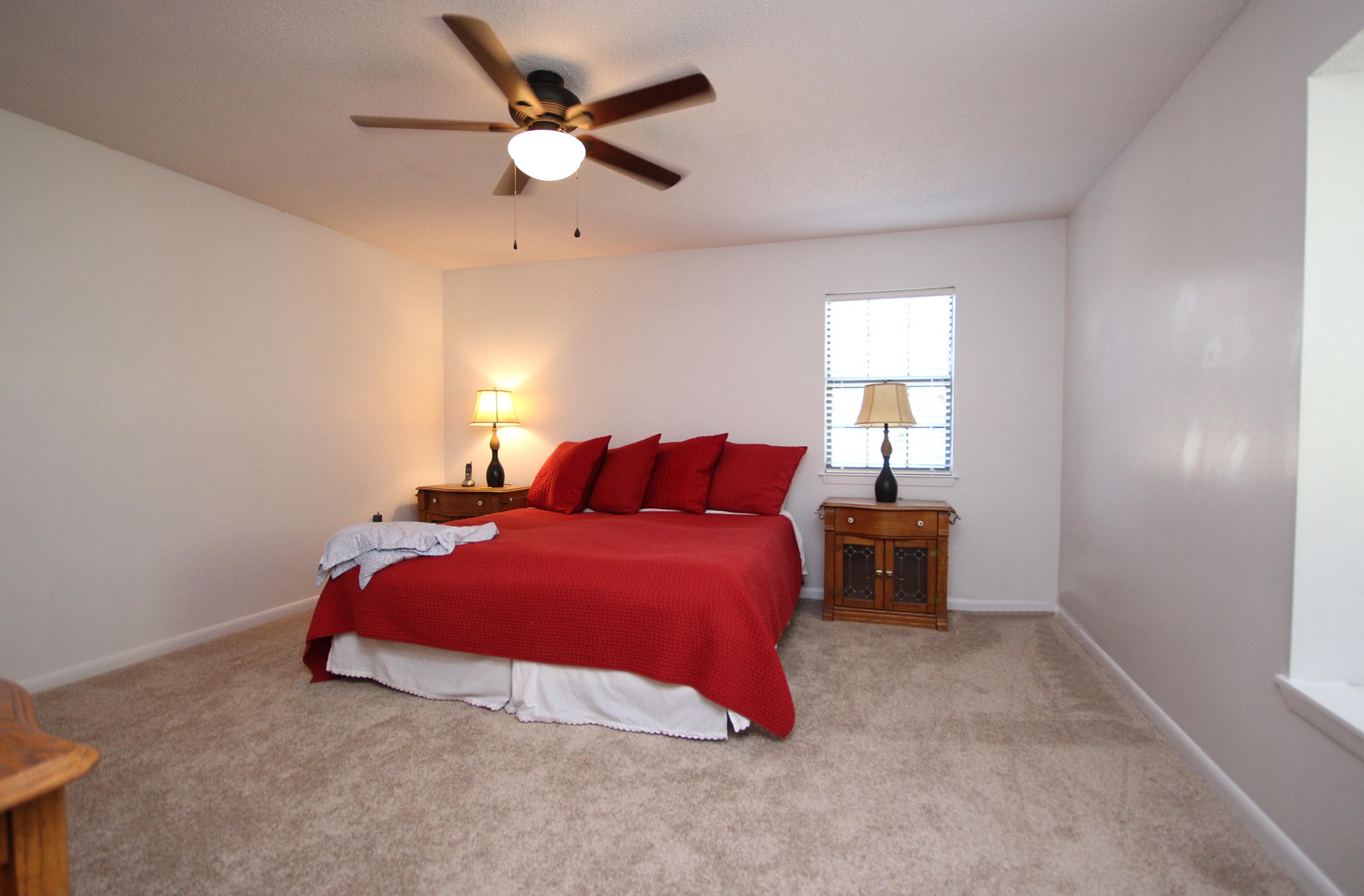 LAKE LORRAINE ESTATES 3 - Residential