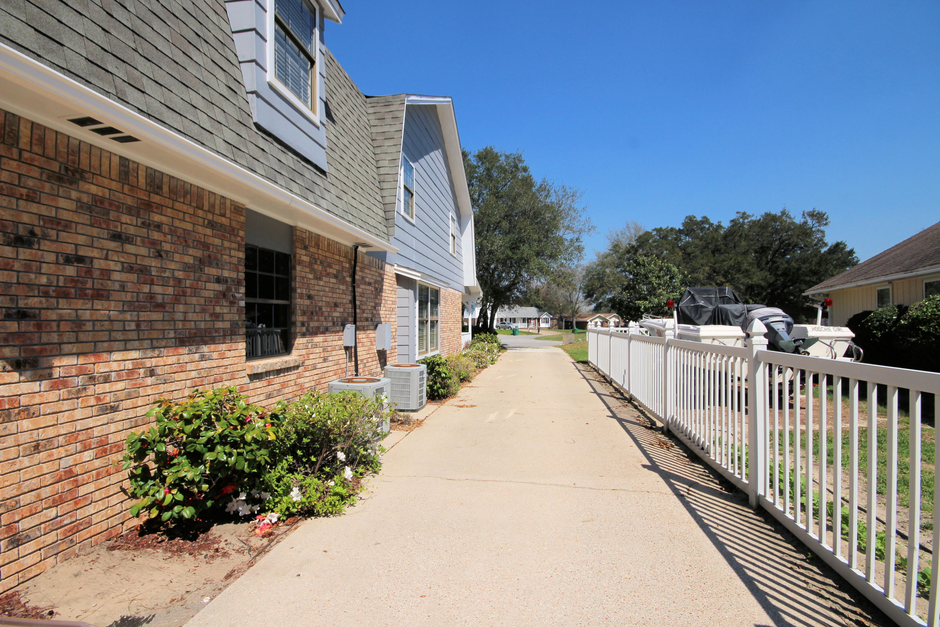 LAKE LORRAINE ESTATES 3 - Residential