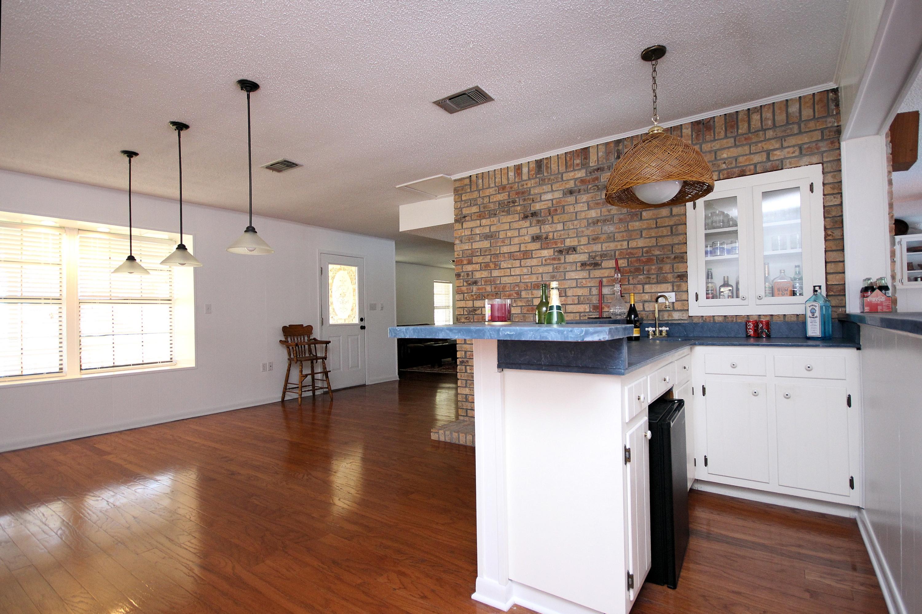 LAKE LORRAINE ESTATES 3 - Residential