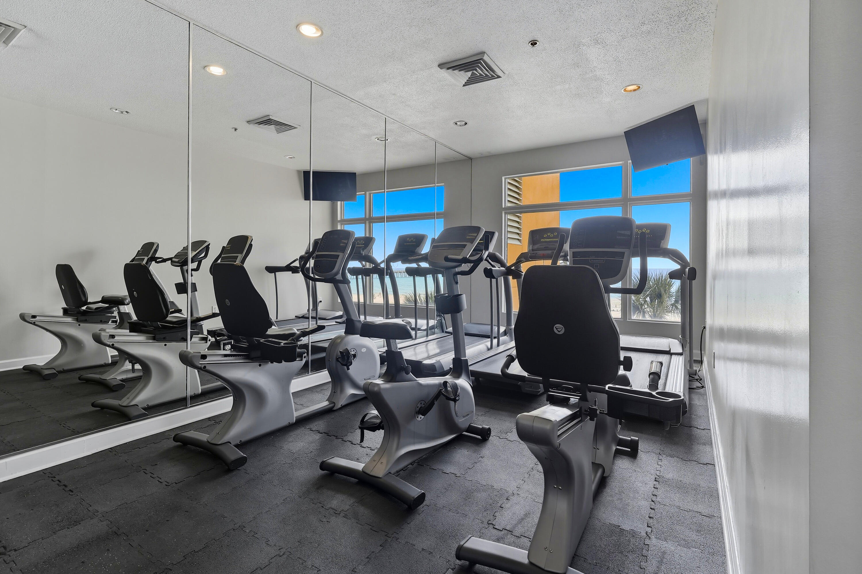 STERLING REEF - Residential