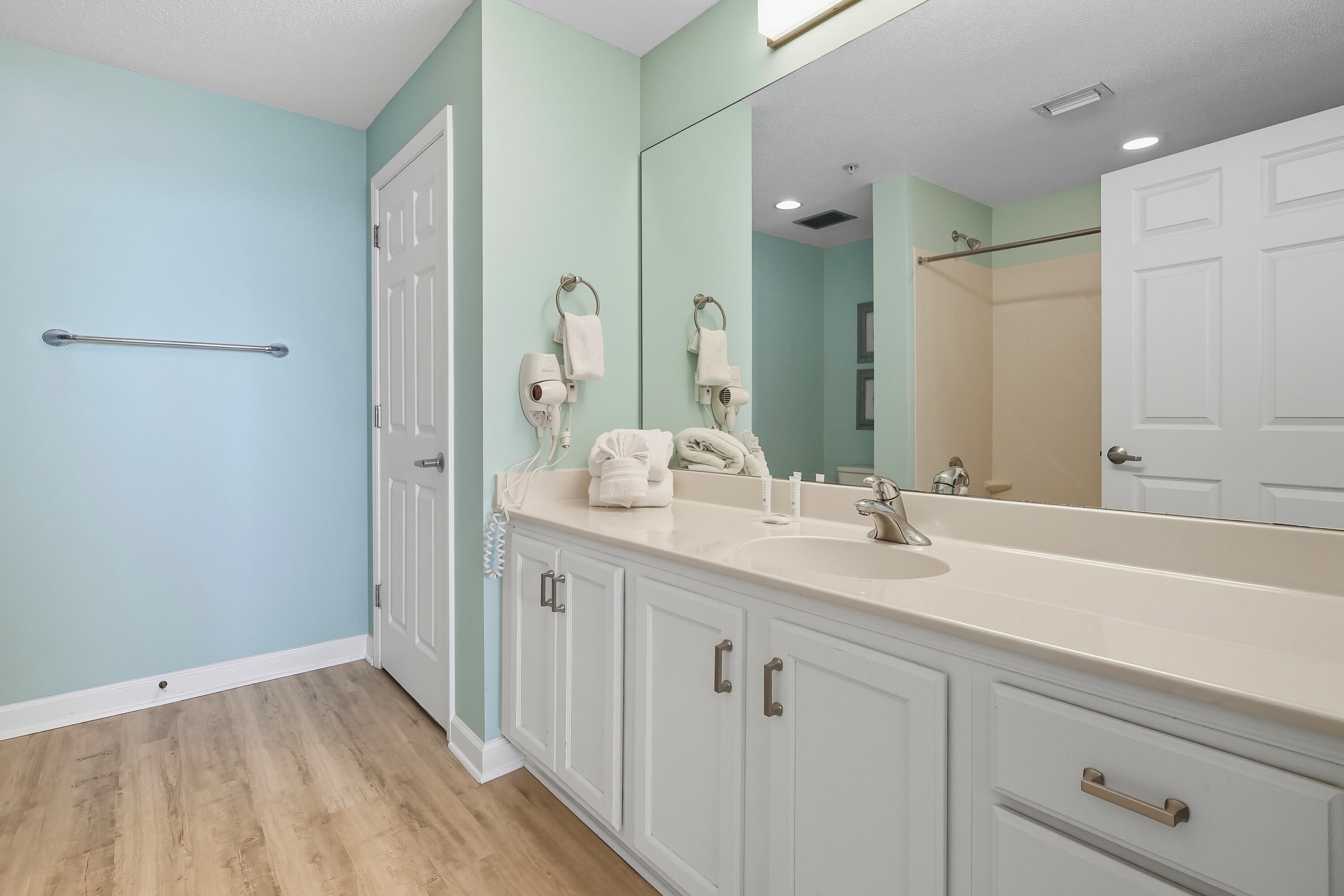 STERLING REEF - Residential