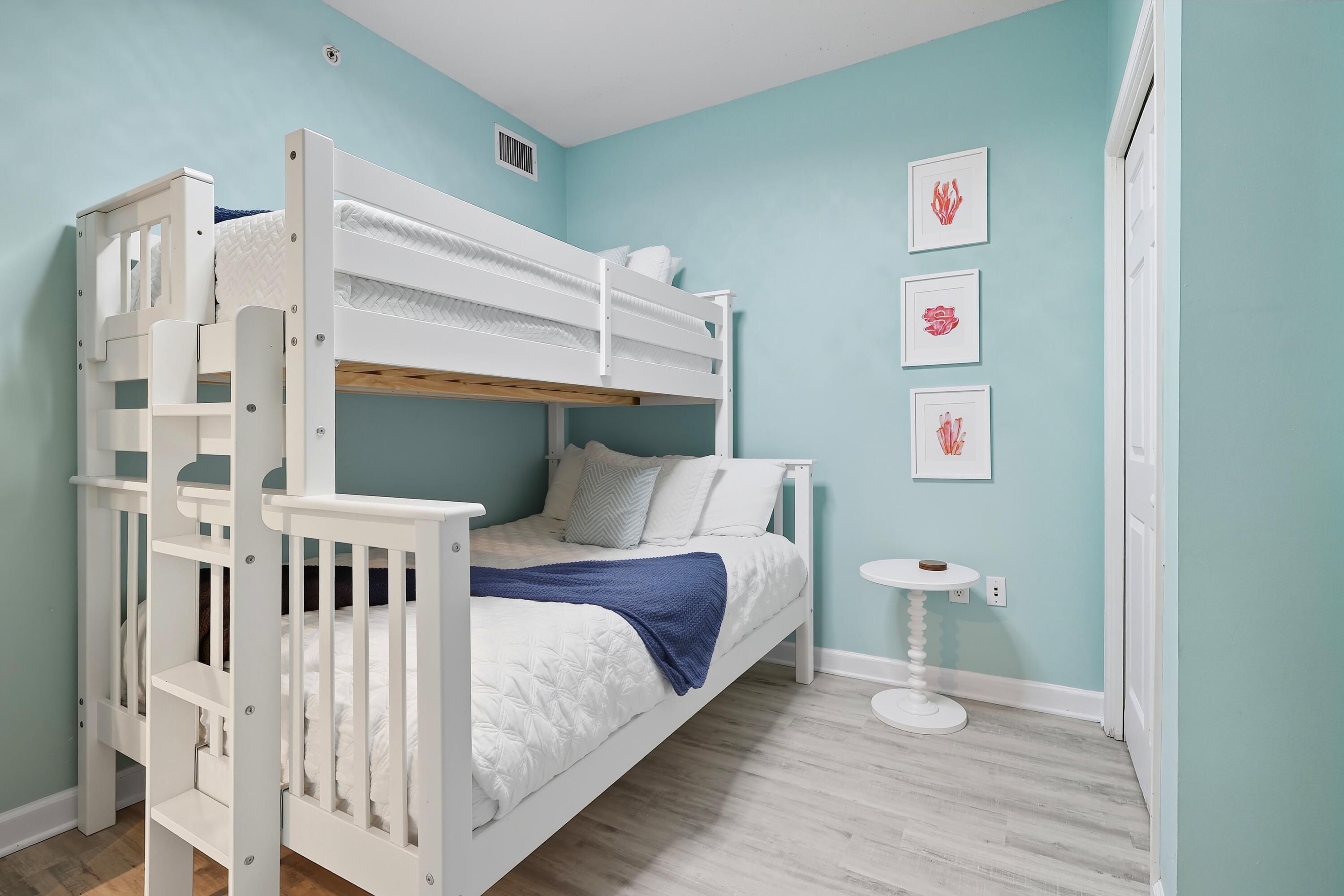 STERLING REEF - Residential