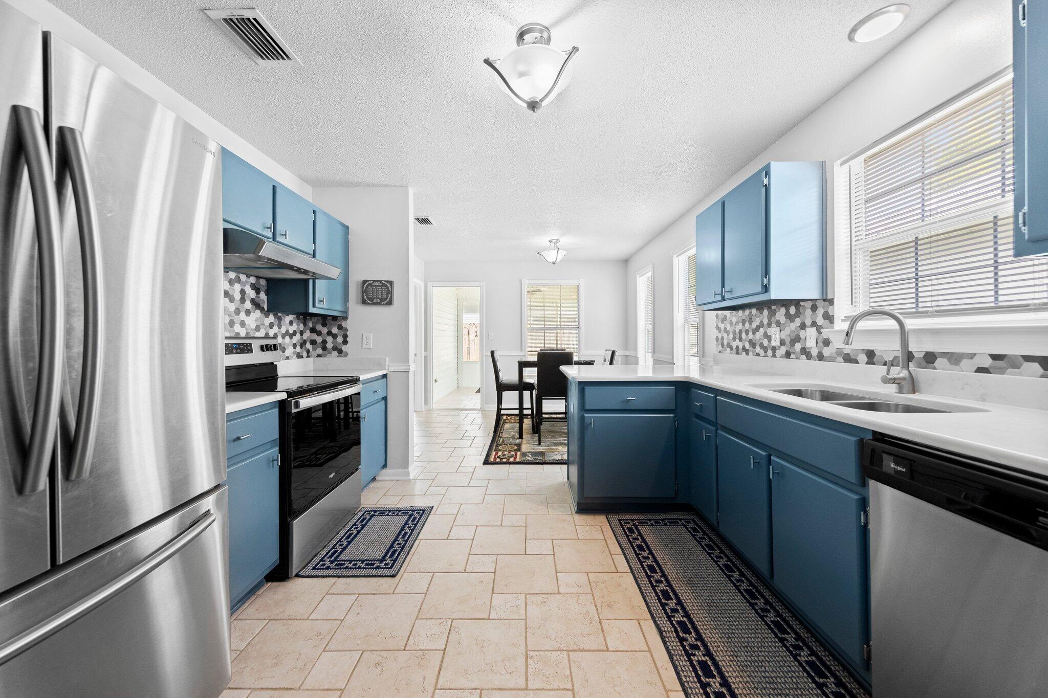 SOUTHERN OAKS PLANTATION - Residential