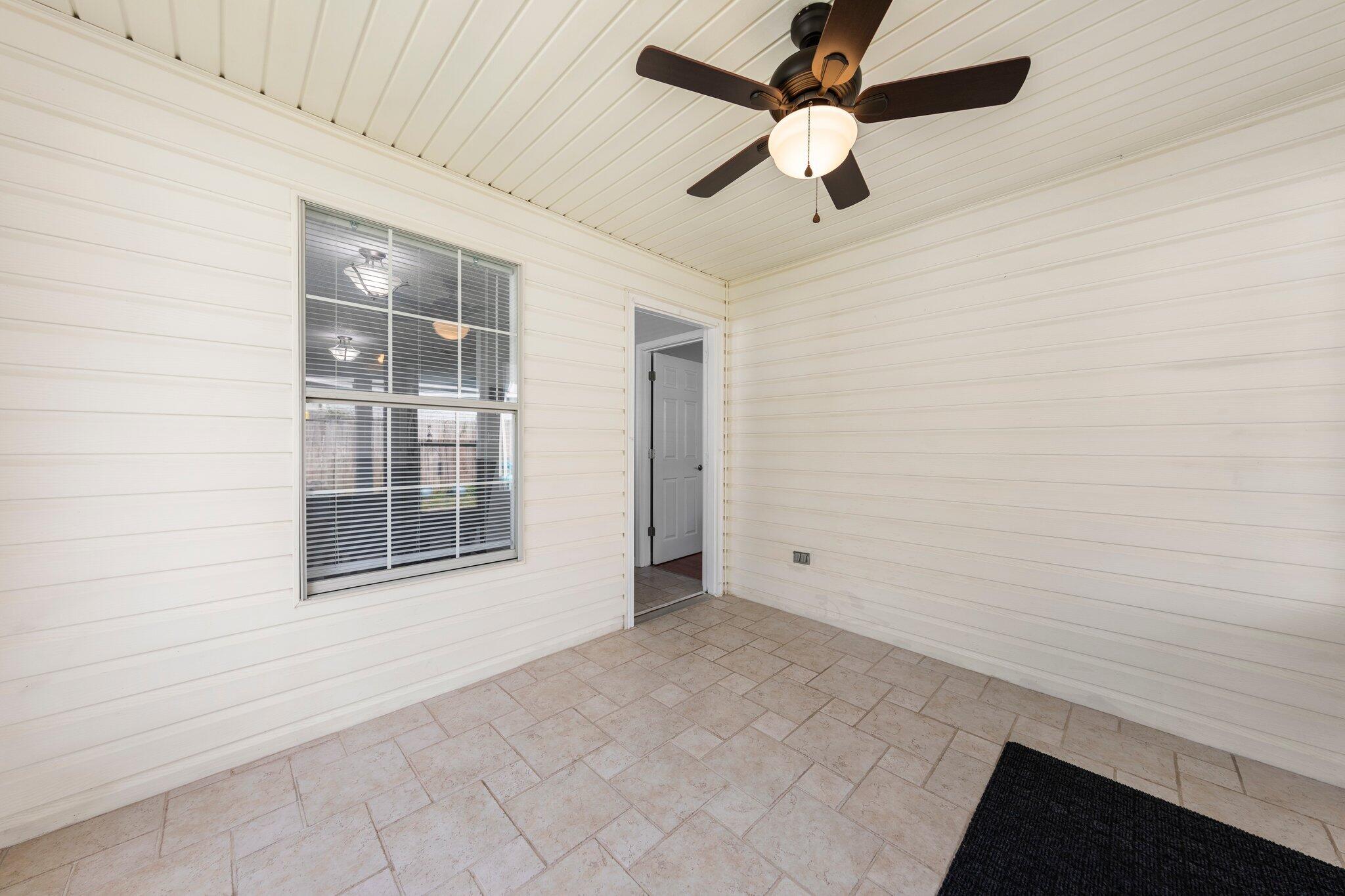 SOUTHERN OAKS PLANTATION - Residential