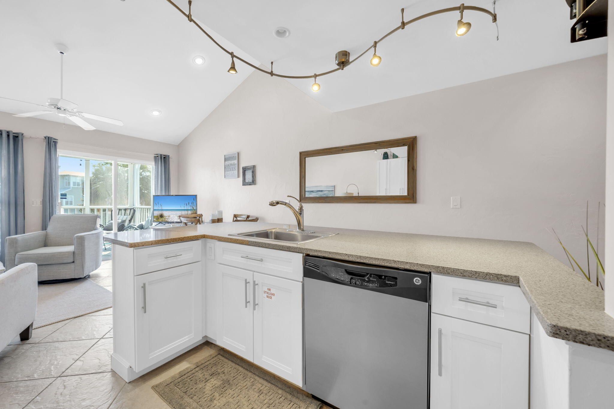 PALMS NORTH CONDO - Residential