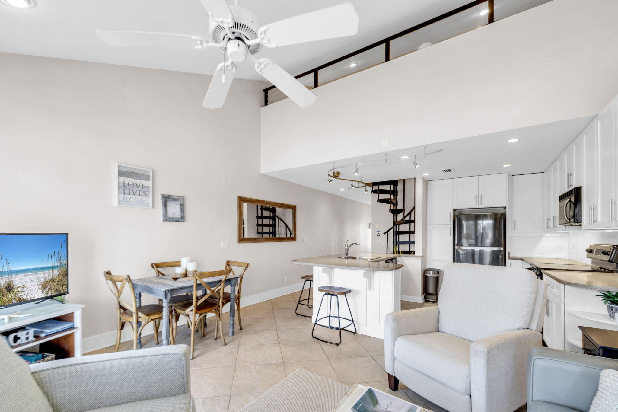 PALMS NORTH CONDO - Residential