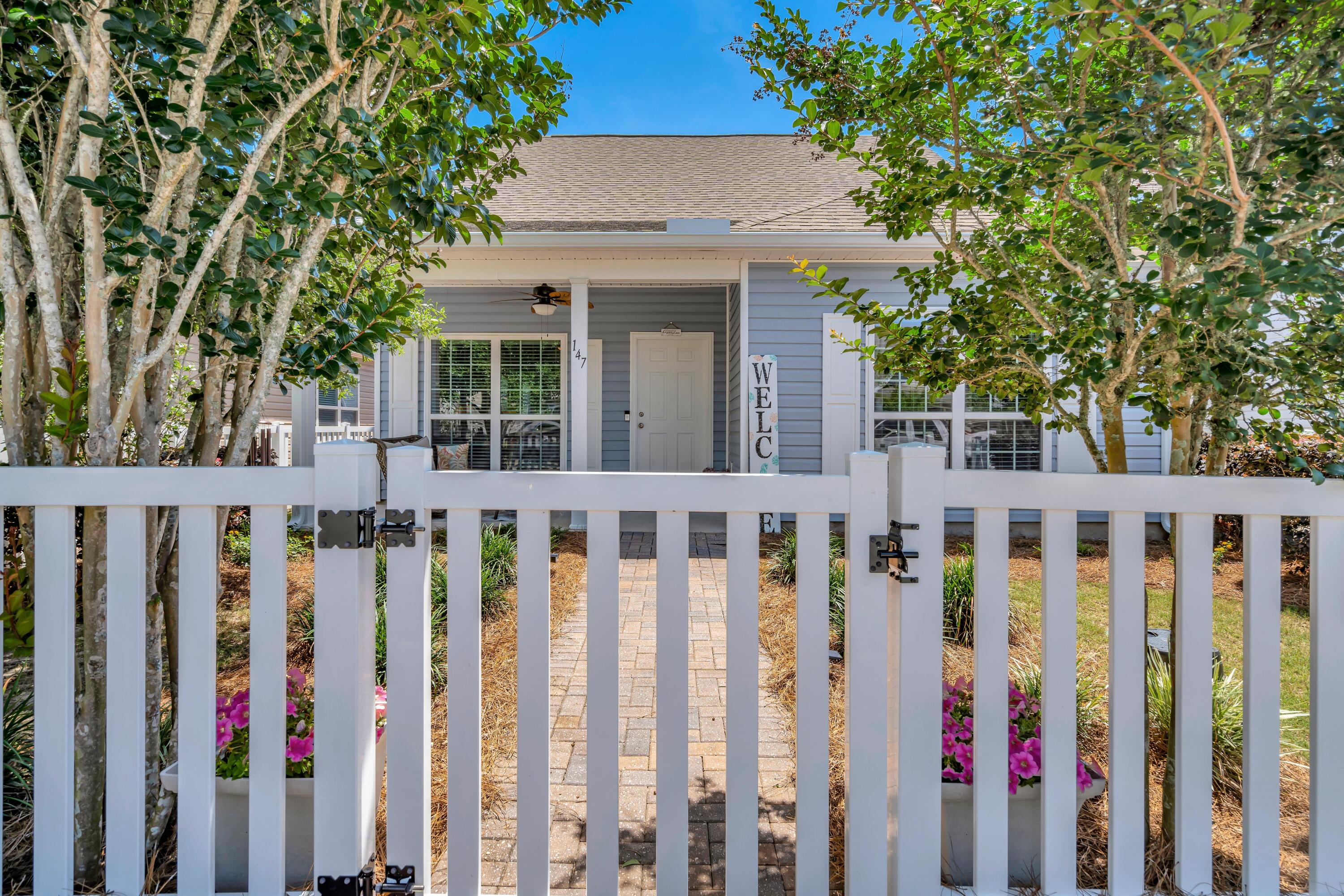 Hammock Bay - Residential