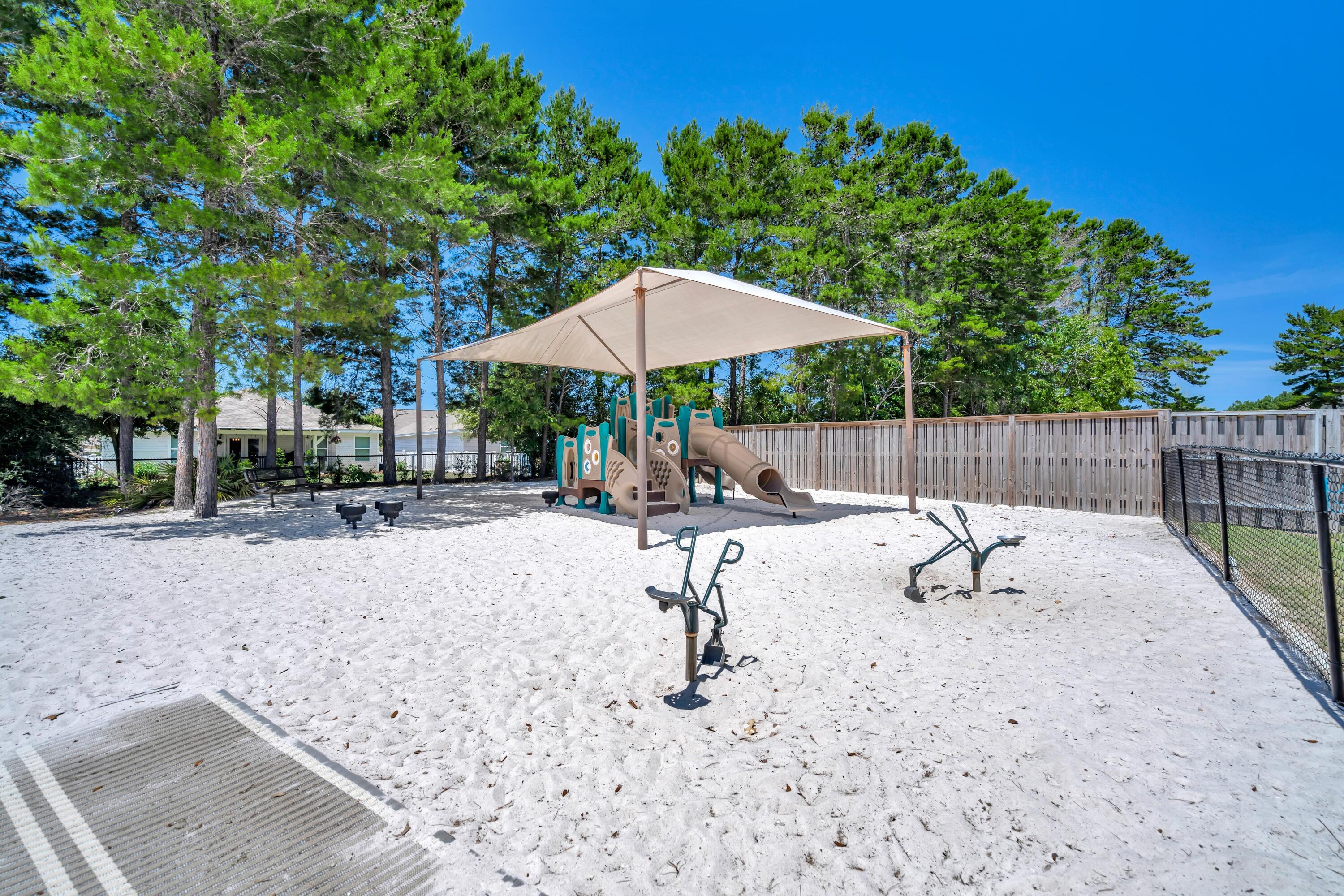 Hammock Bay - Residential