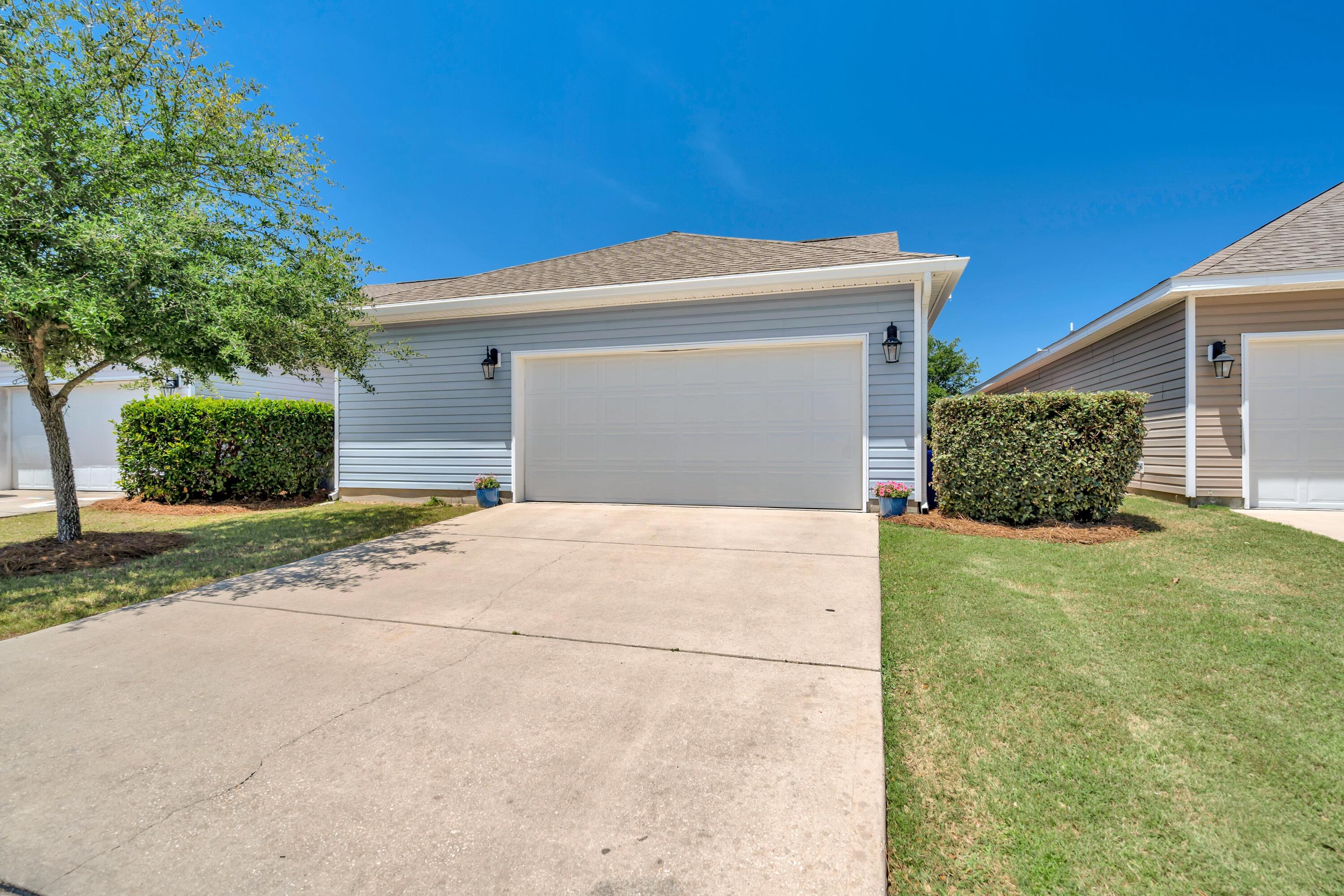 Hammock Bay - Residential