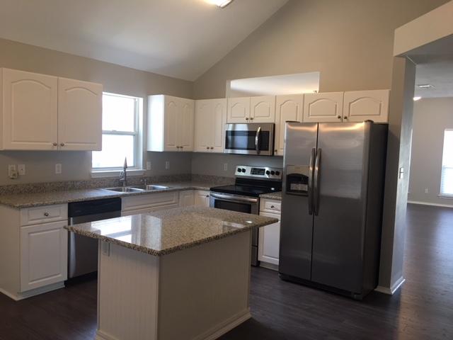 HUNTERS RUN S/D - Residential