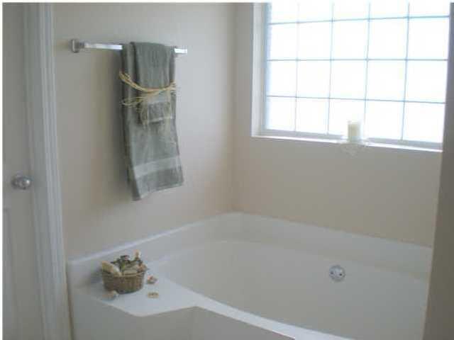 OLD BETHEL ESTATES PH II - Residential Lease