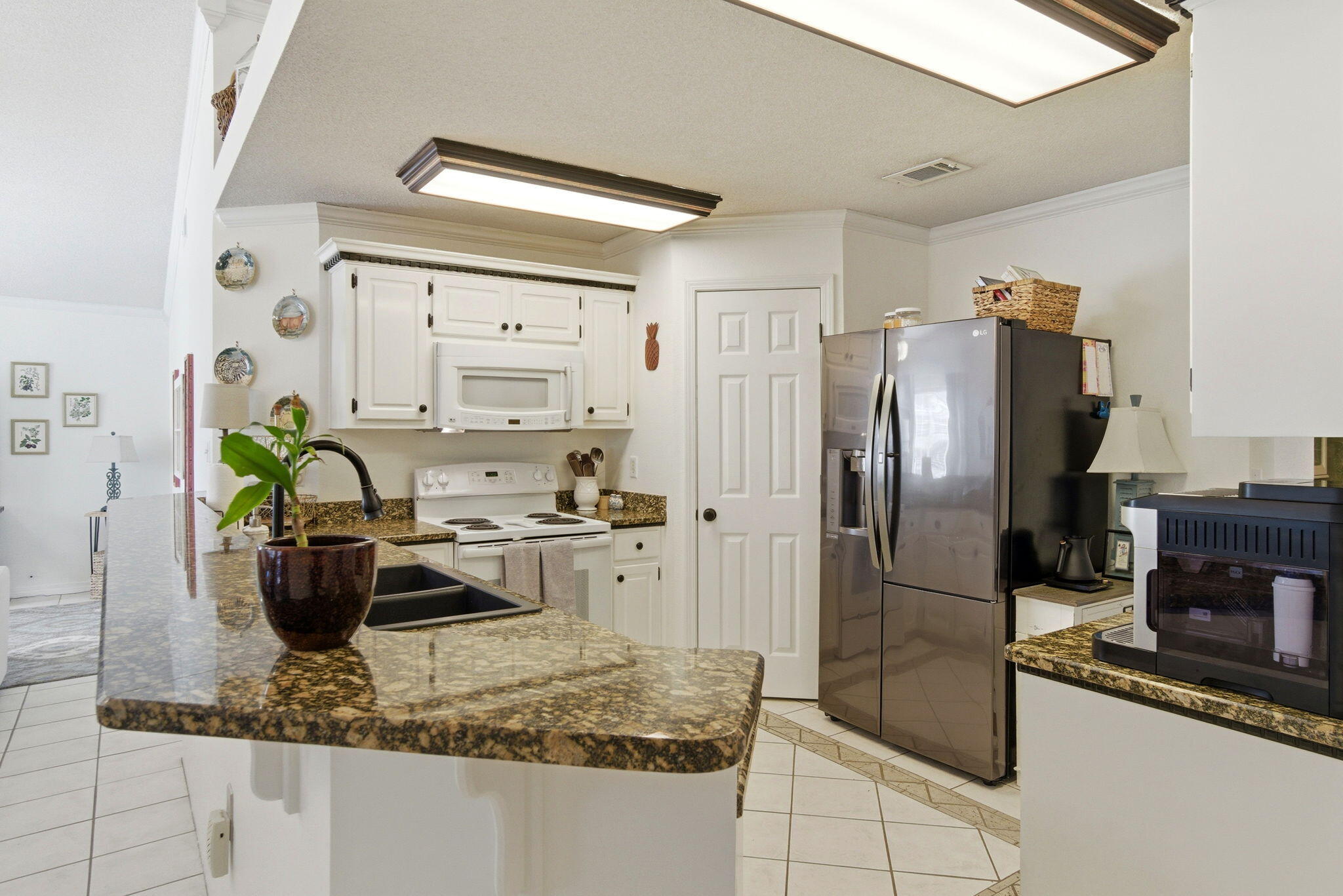 WATERFORD ESTATES S/D - Residential