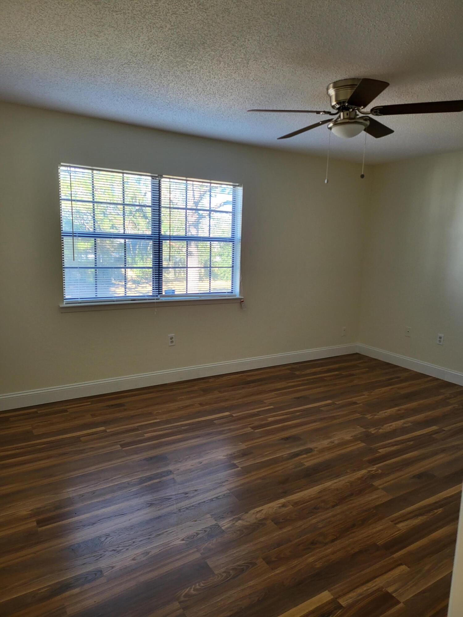 CAMBRIDGE T/H - Residential