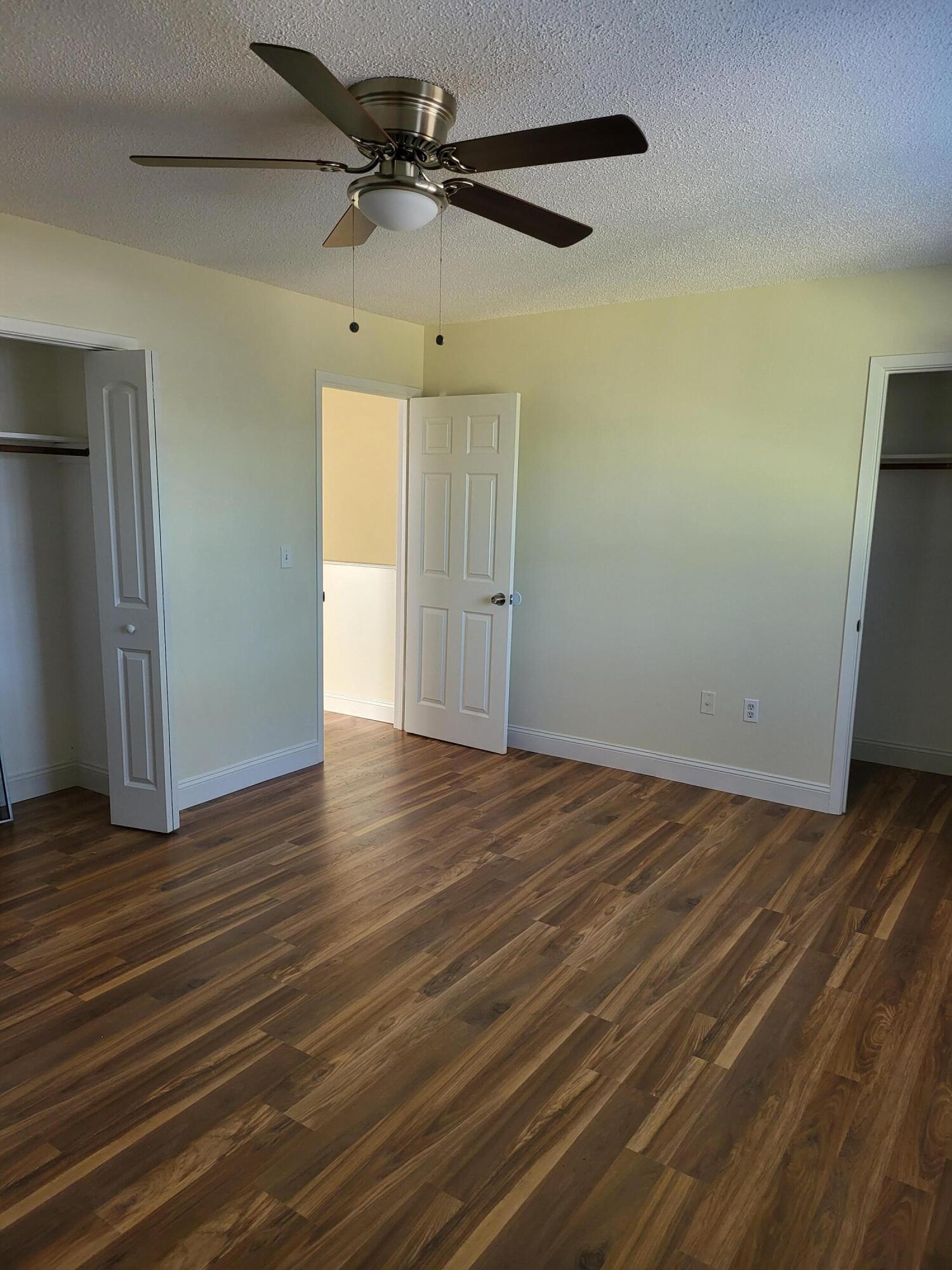 CAMBRIDGE T/H - Residential