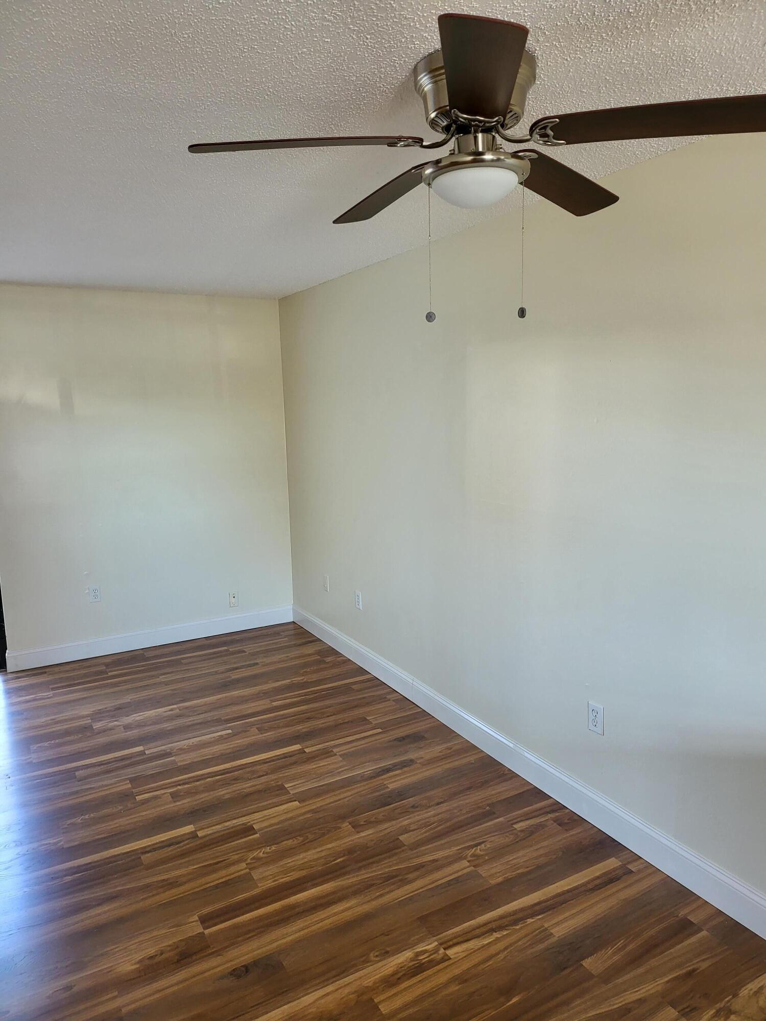 CAMBRIDGE T/H - Residential