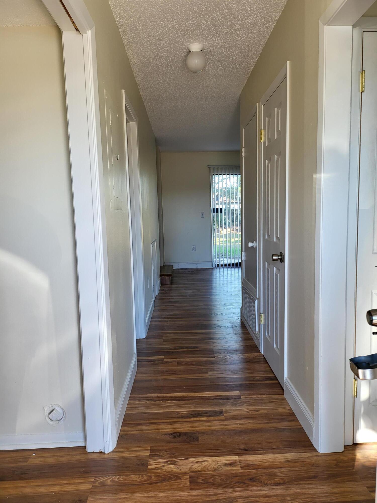 CAMBRIDGE T/H - Residential