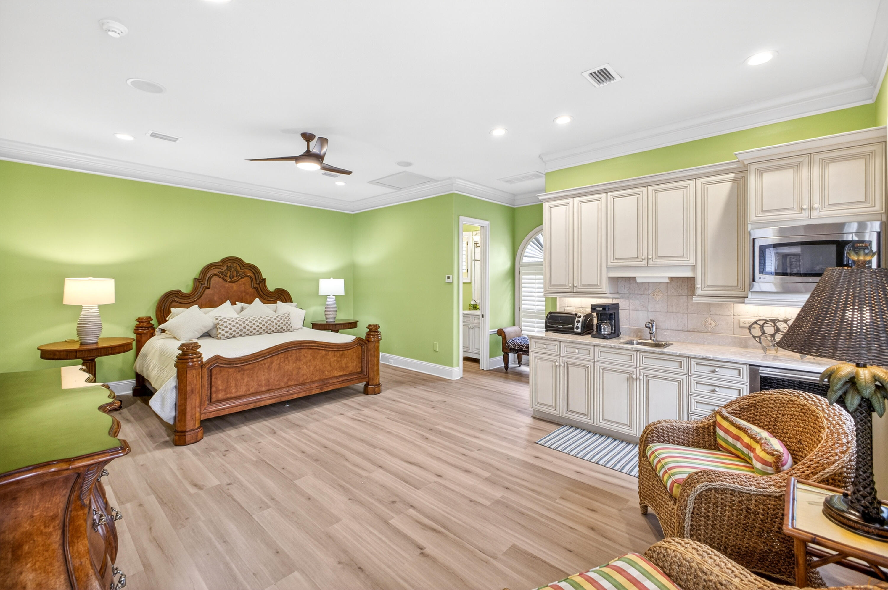 Burnt Pine - Residential