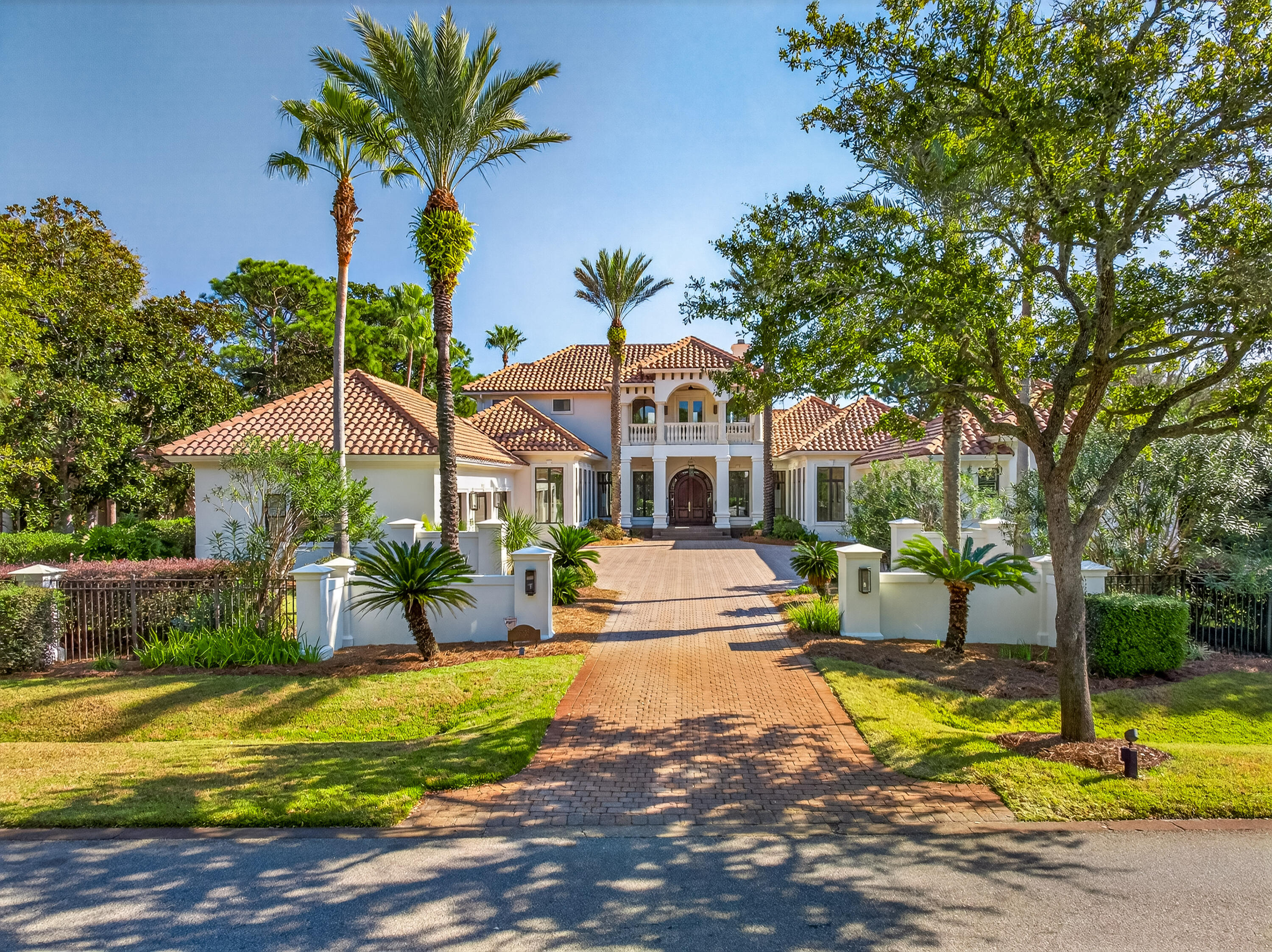 Burnt Pine - Residential