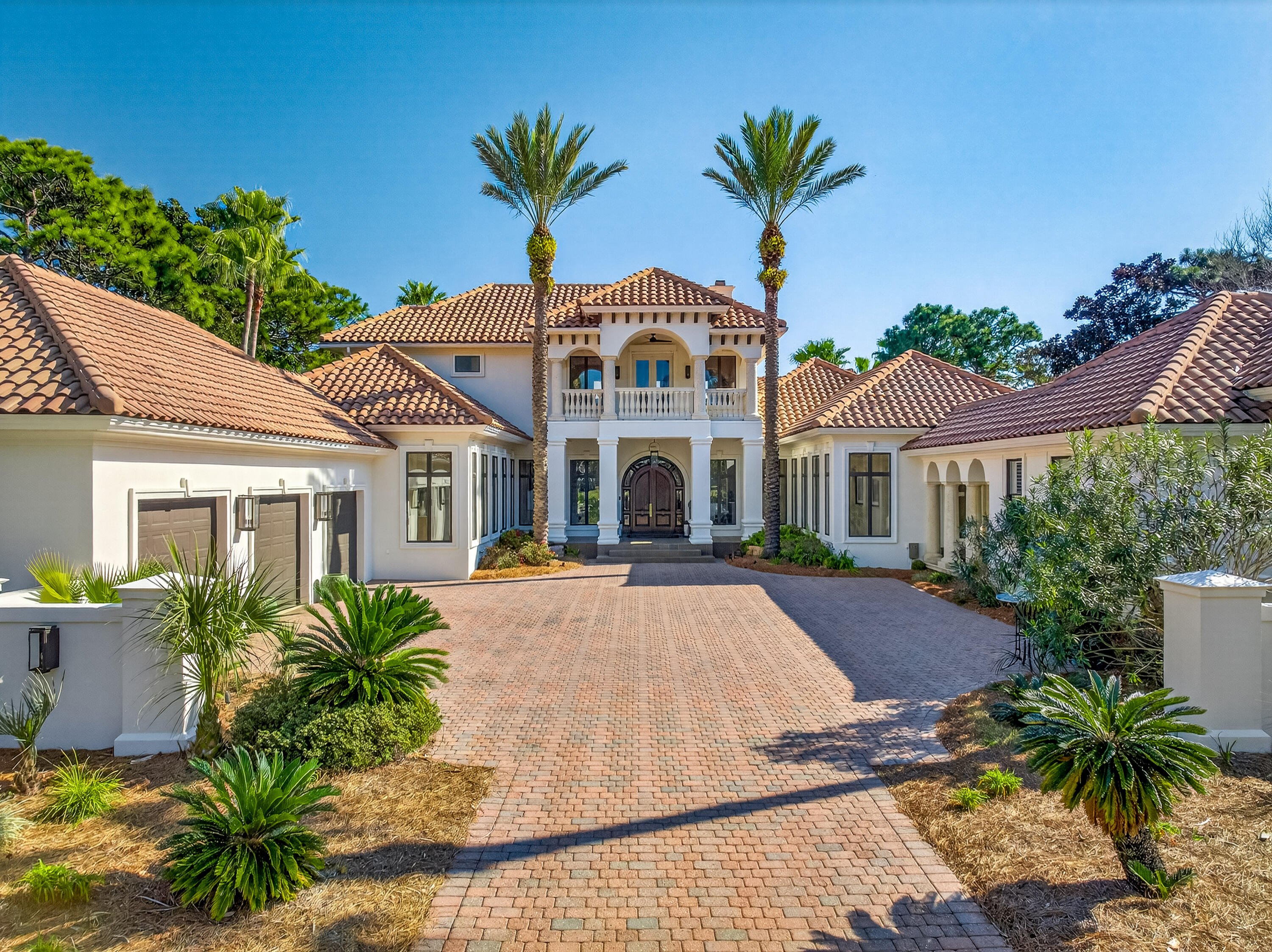 Burnt Pine - Residential