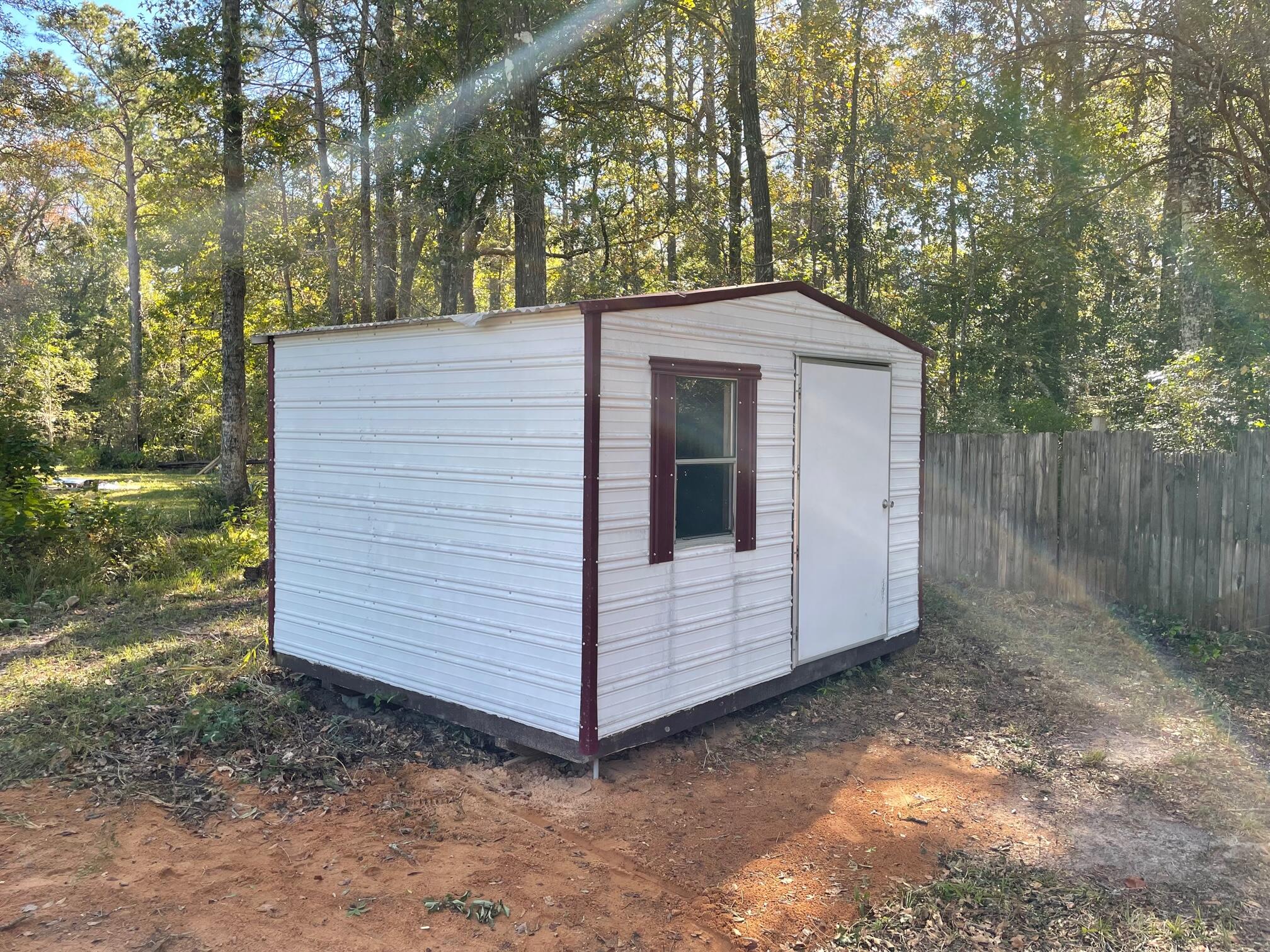 Metes and bounds - Residential Lease