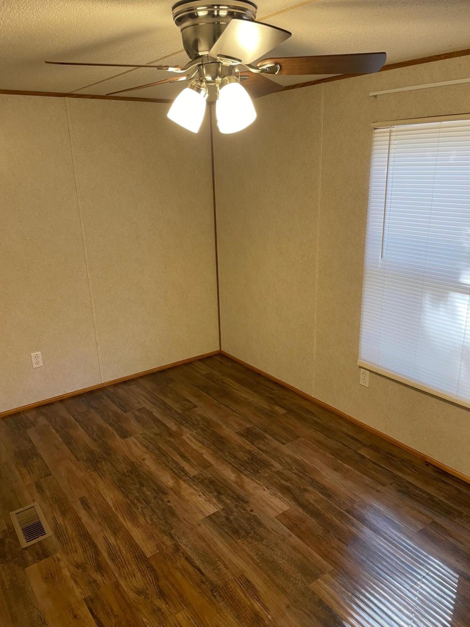 Metes and bounds - Residential Lease