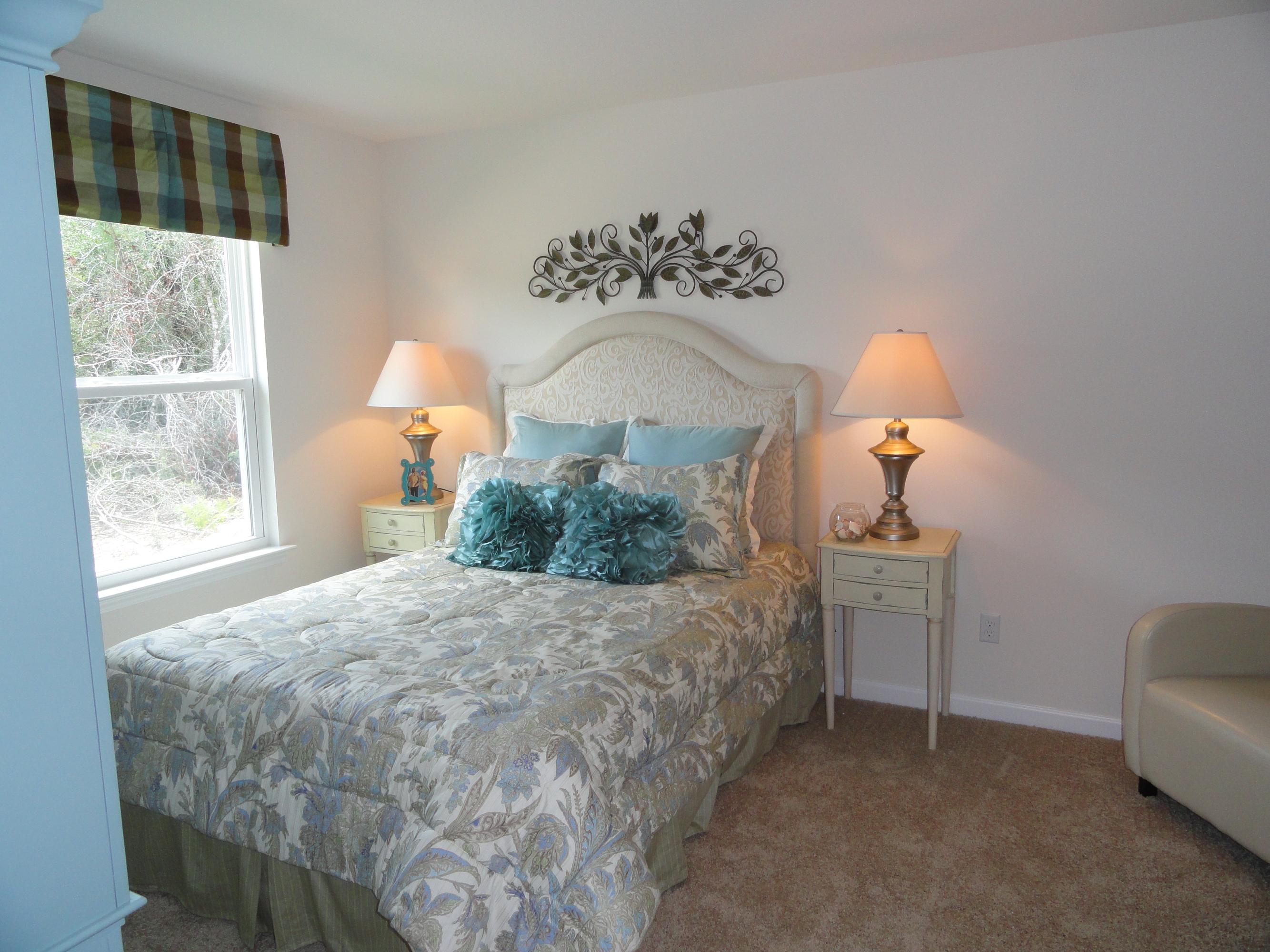 PARTRIDGE HILLS - Residential