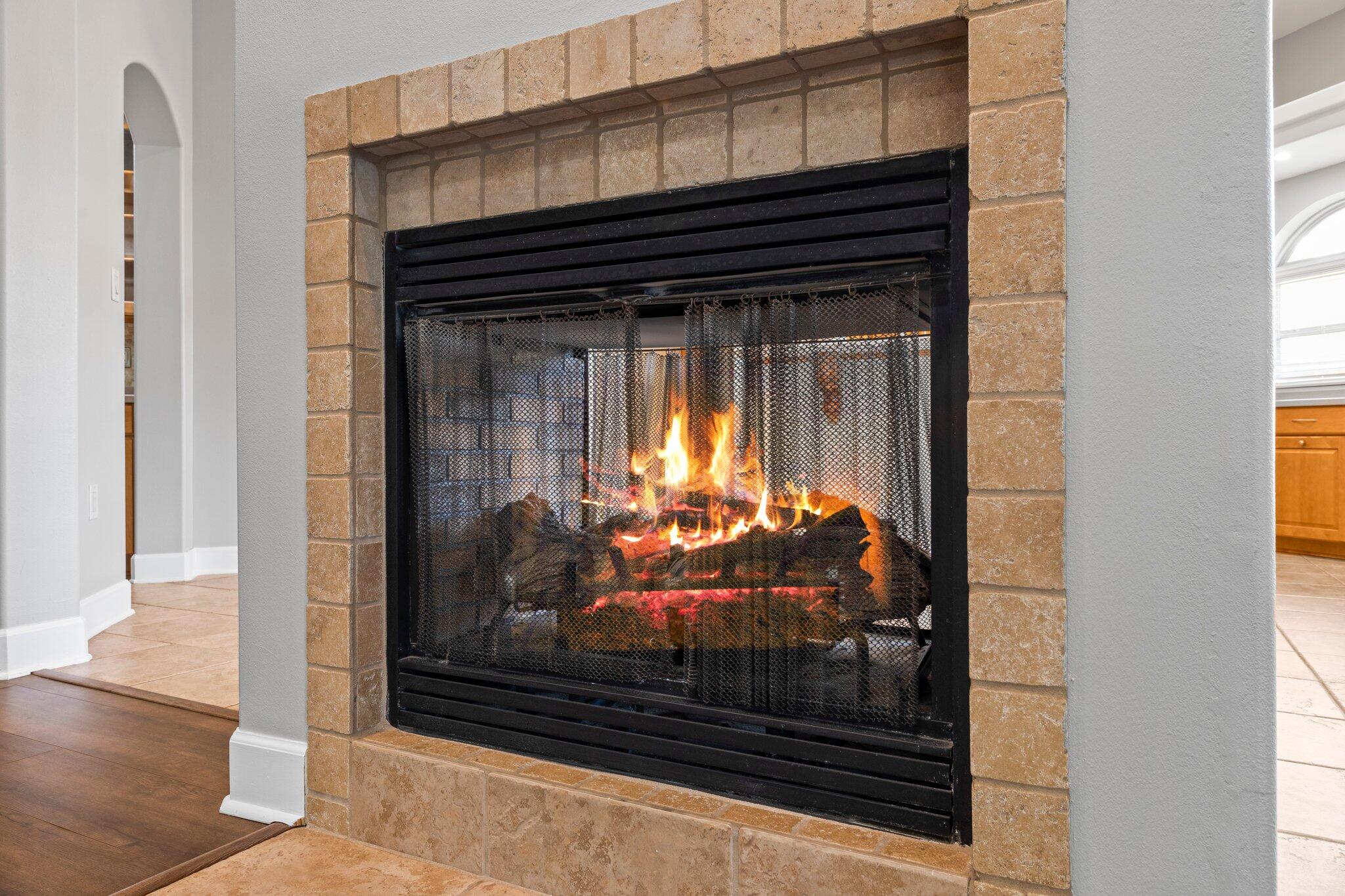 CHARDONNAY ESTATES - Residential