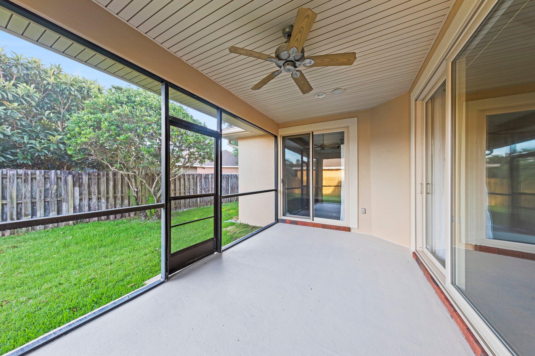 CHARDONNAY ESTATES - Residential