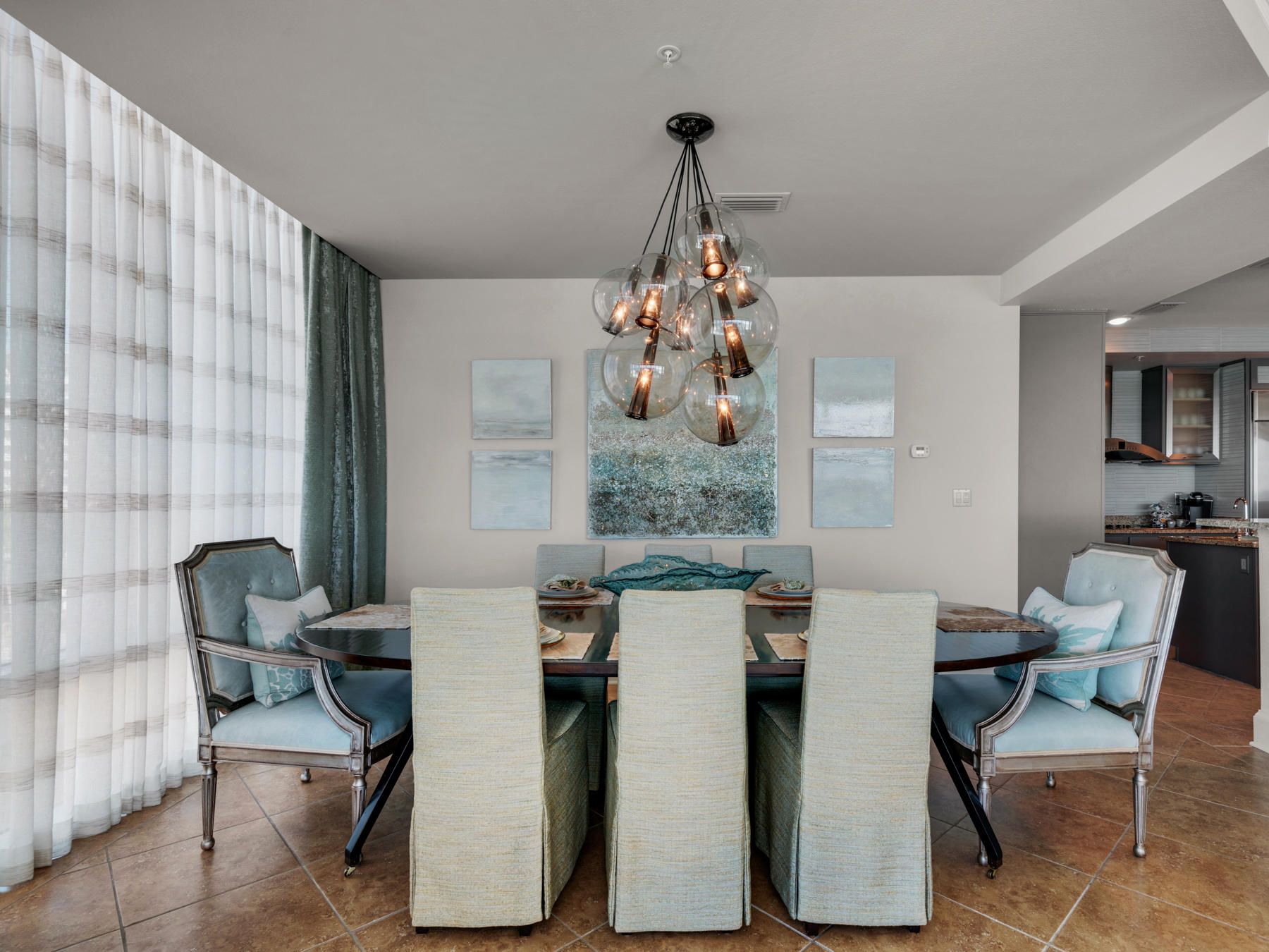 SIGNATURE BEACH - Residential