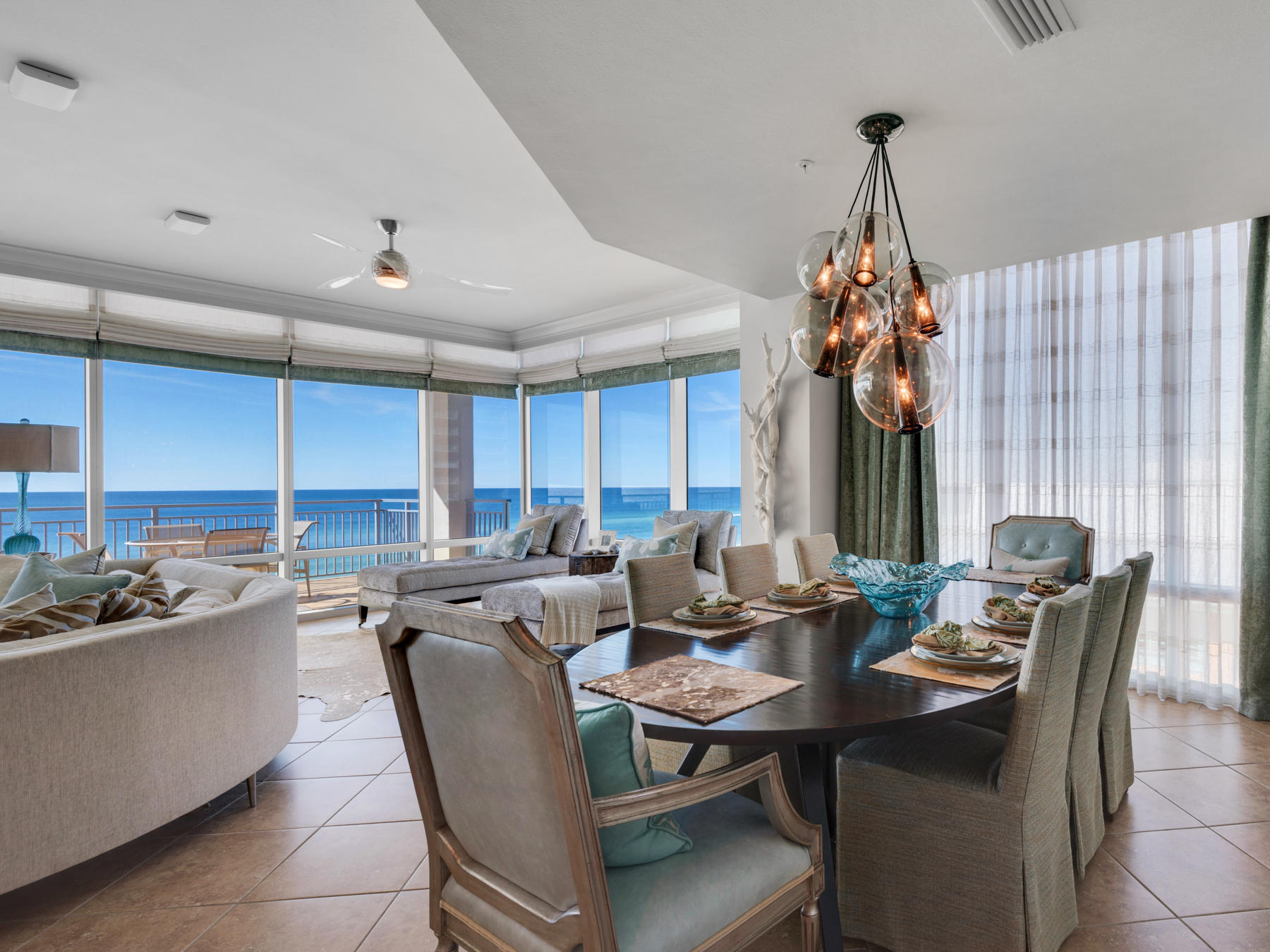SIGNATURE BEACH - Residential