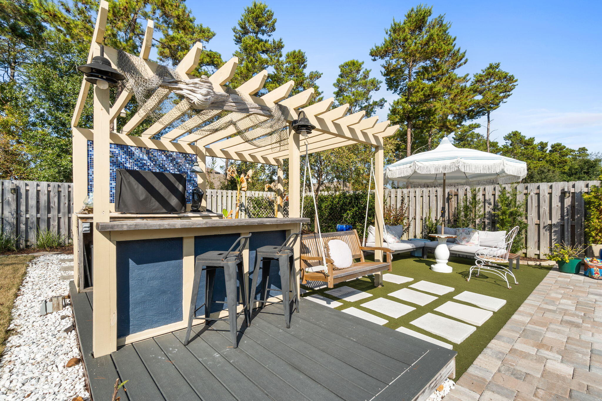 HAMMOCK BAY - Residential