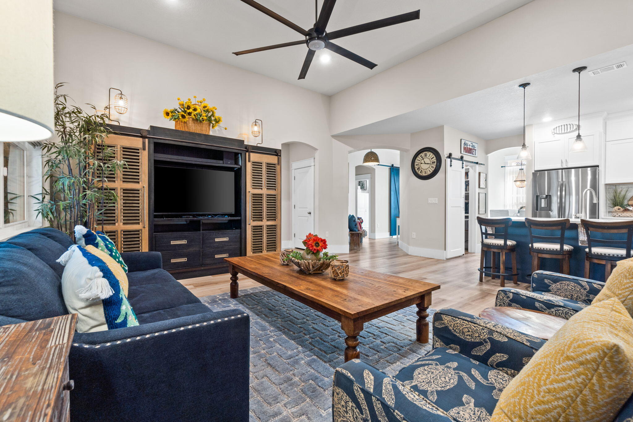 HAMMOCK BAY - Residential