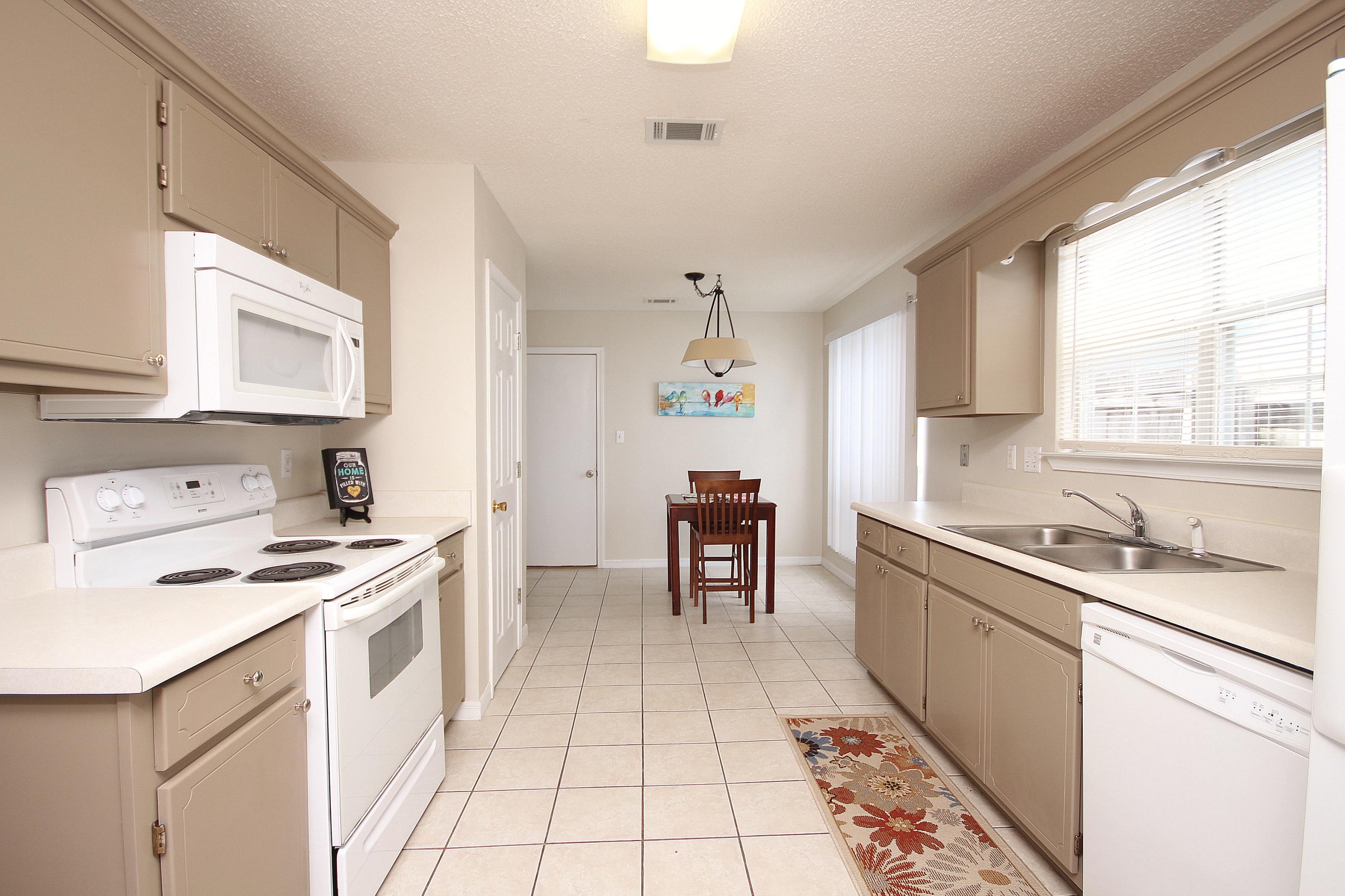 SANDY RIDGE ESTATES - Residential