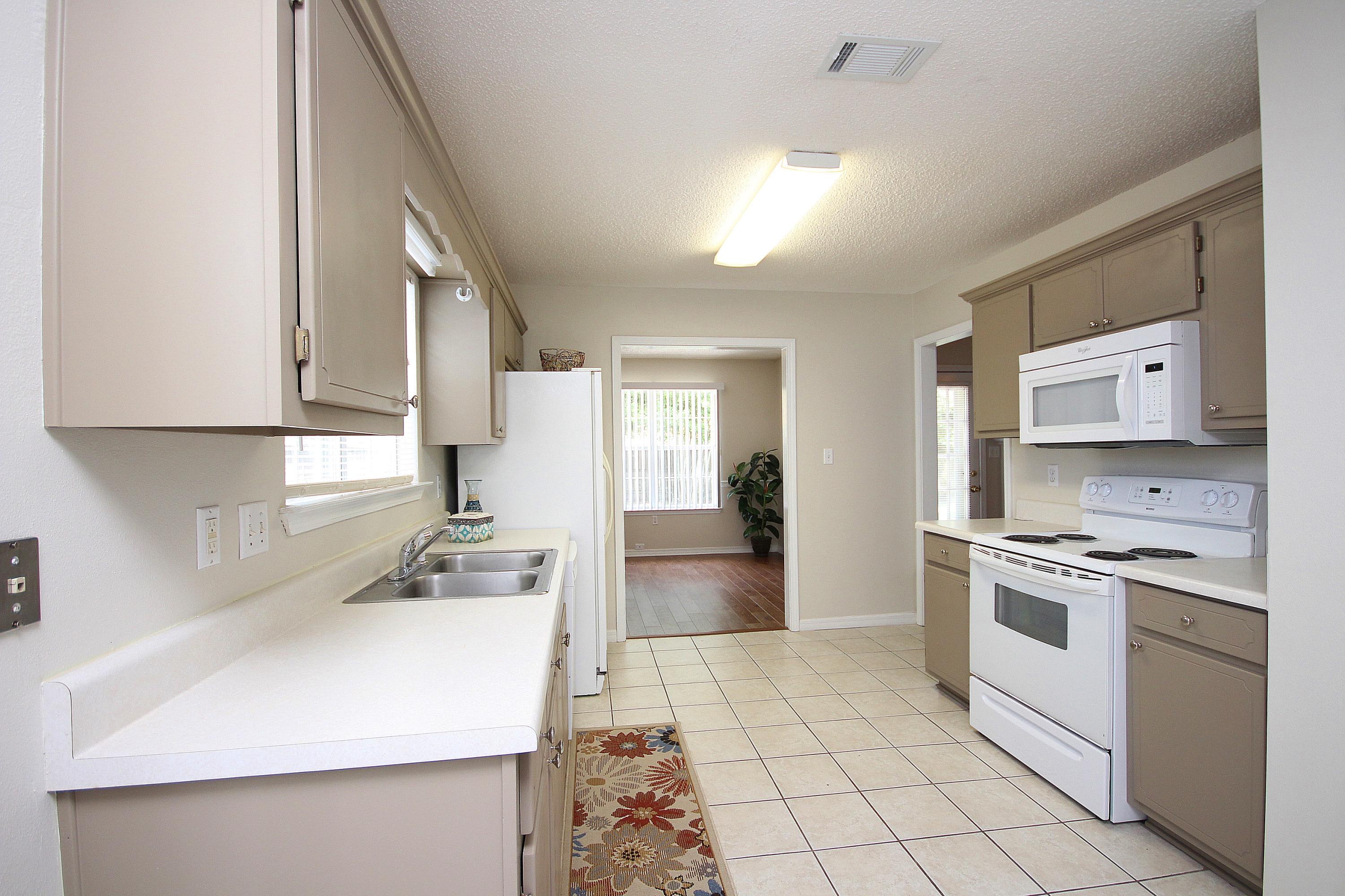 SANDY RIDGE ESTATES - Residential