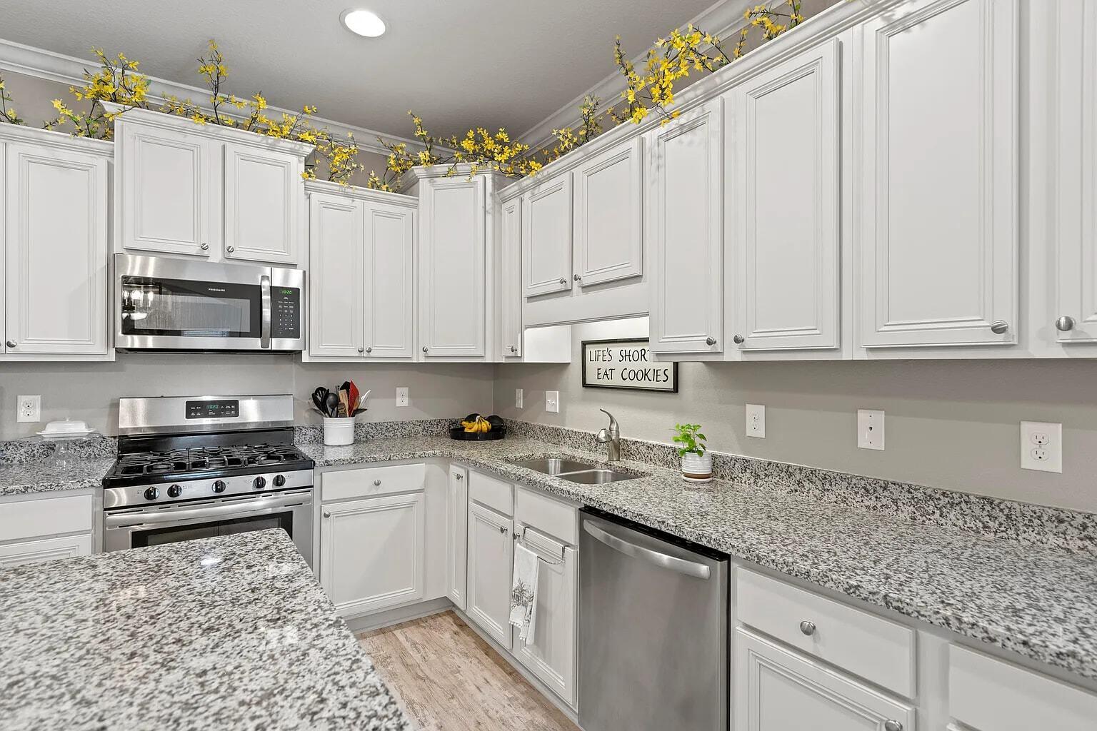 HAMMOCK BAY - Residential Lease