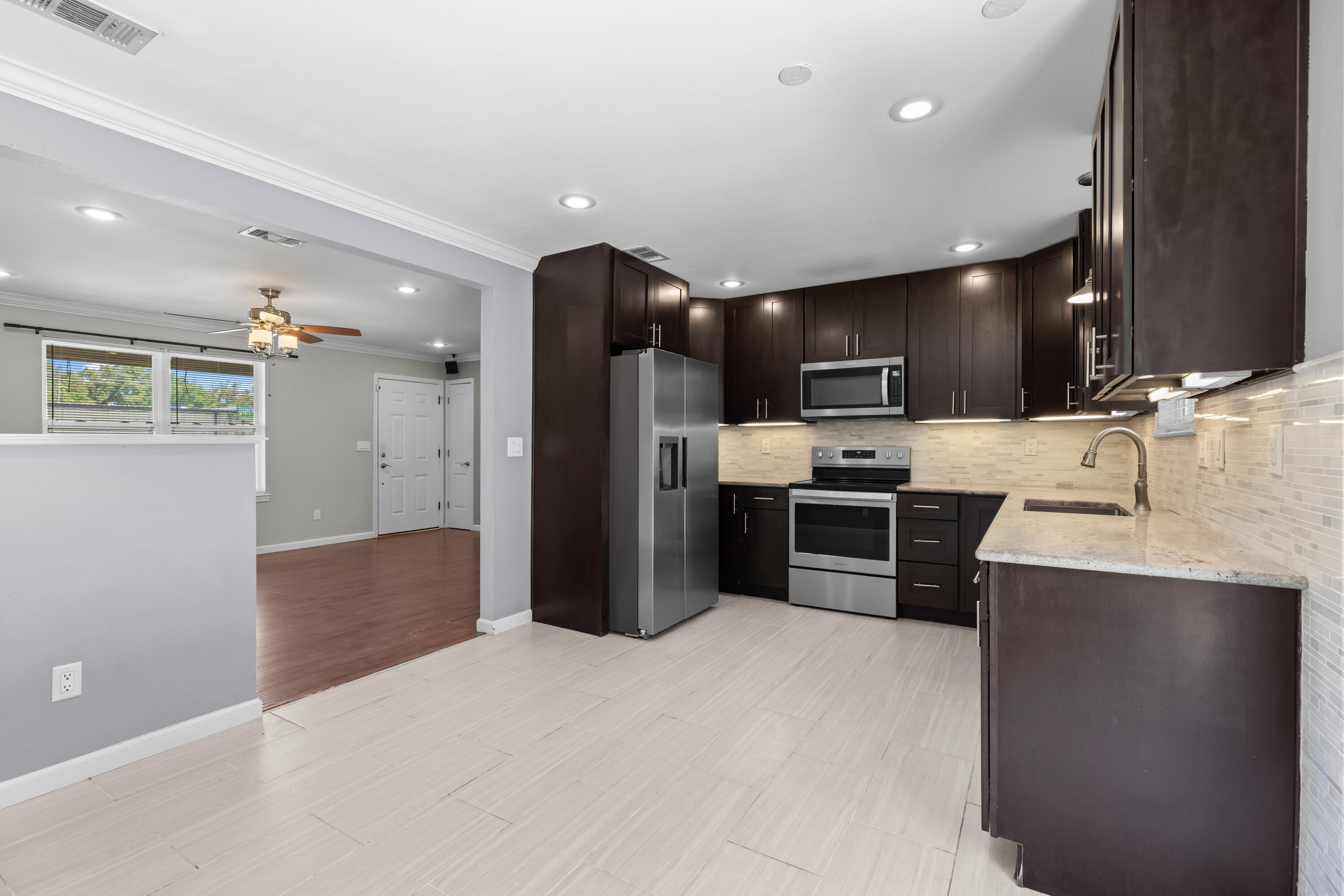 VALPARAISO PLAT 07 - Residential Lease