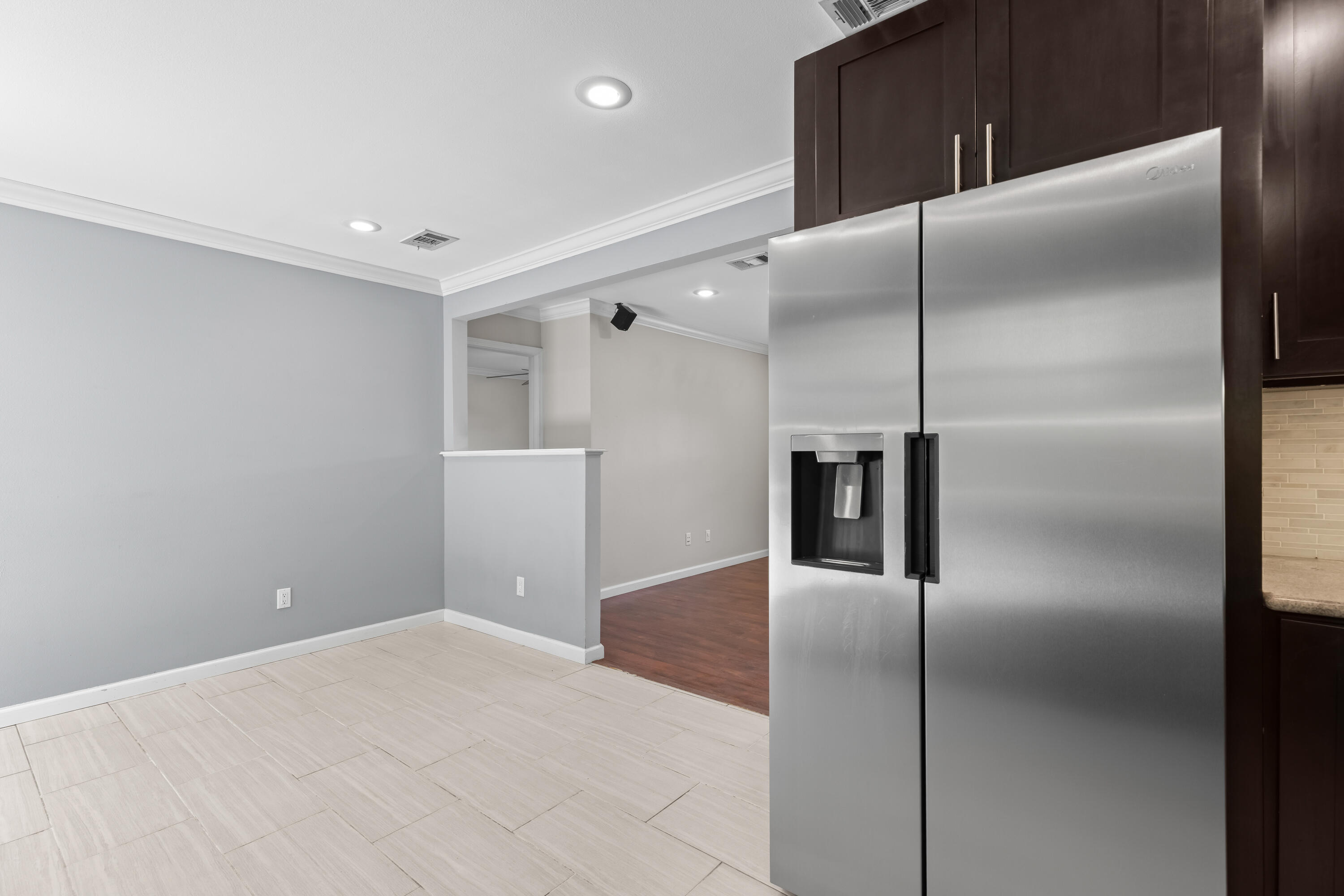 VALPARAISO PLAT 07 - Residential Lease