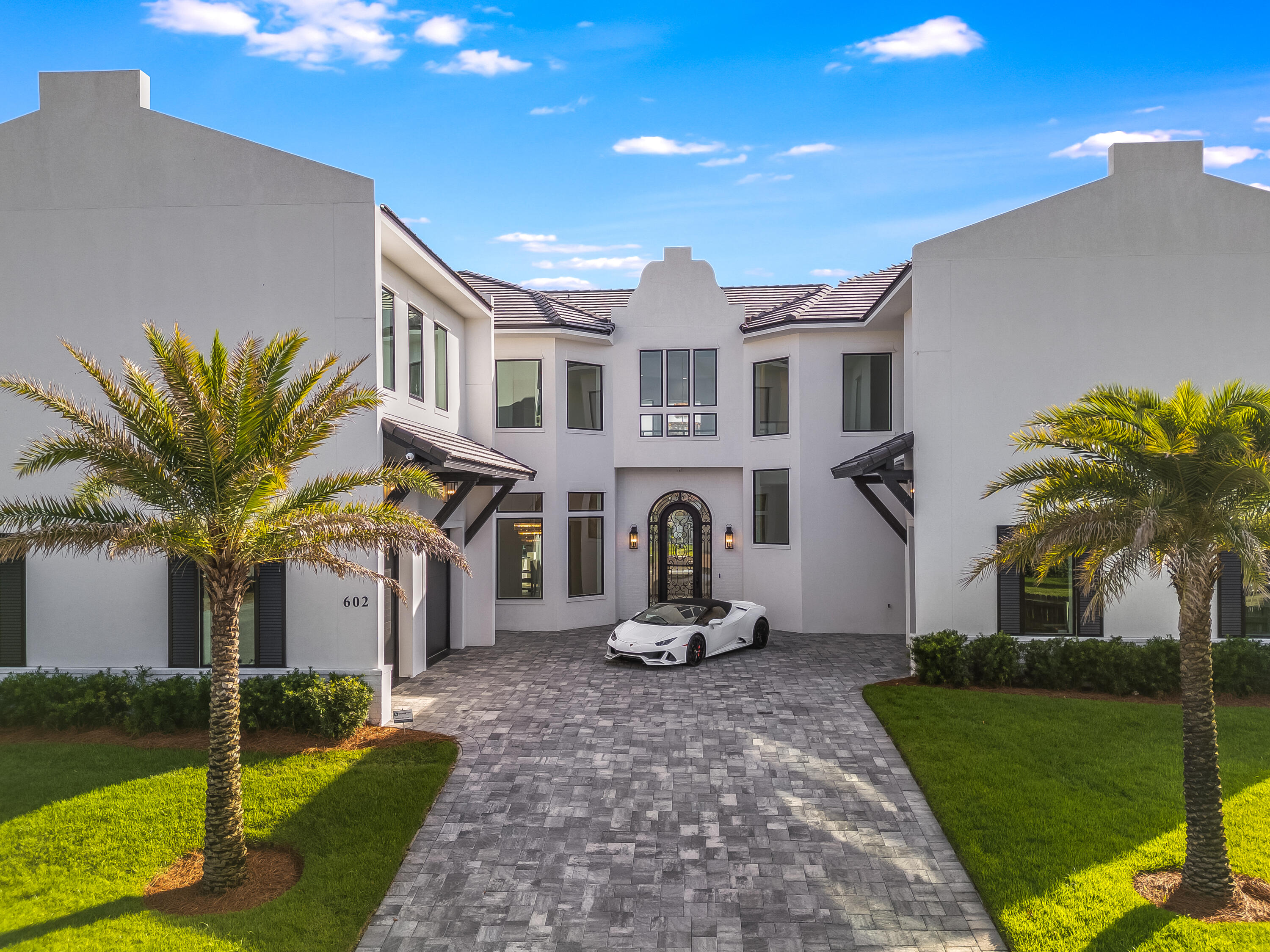 HOLIDAY ISLE - Residential