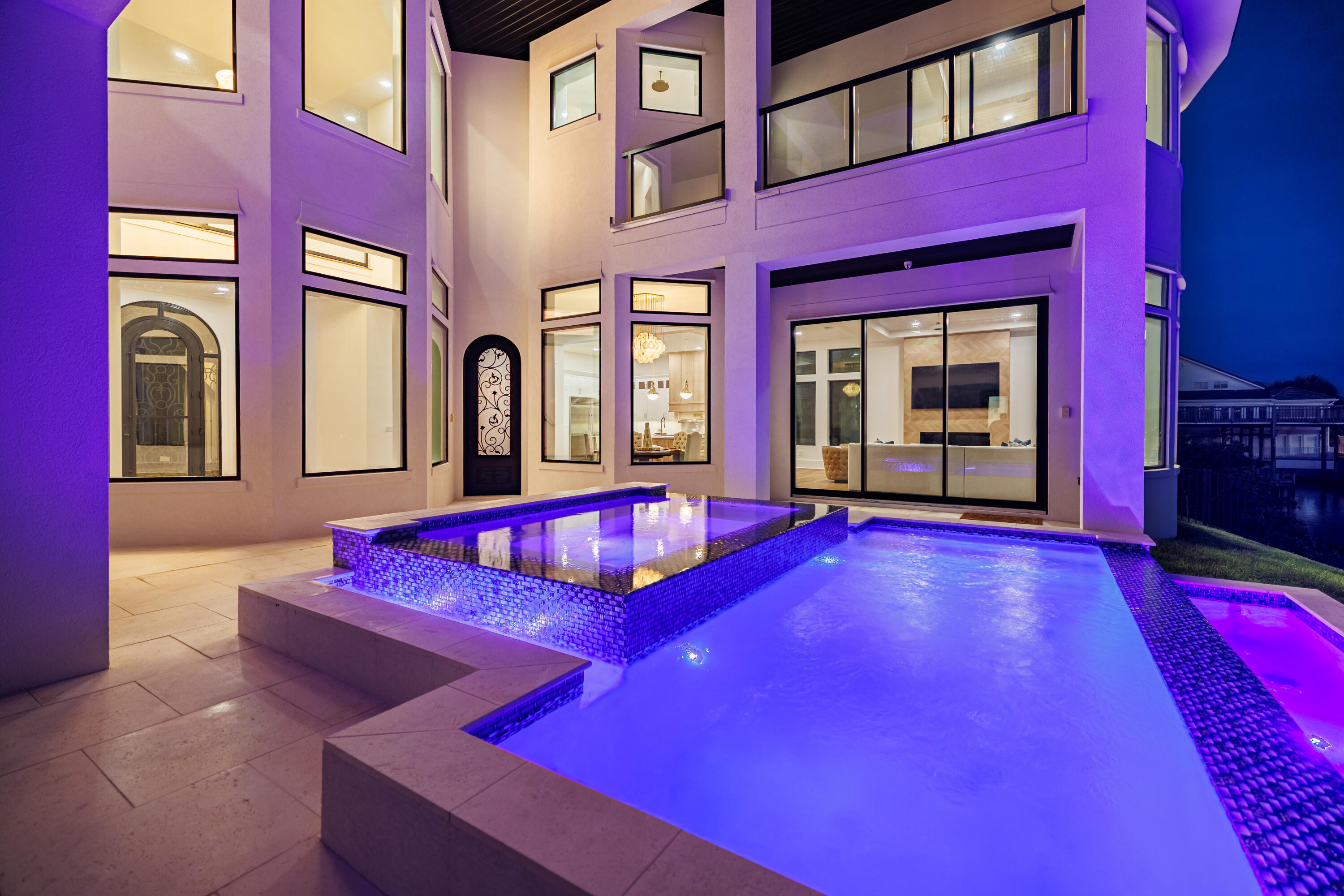 HOLIDAY ISLE - Residential