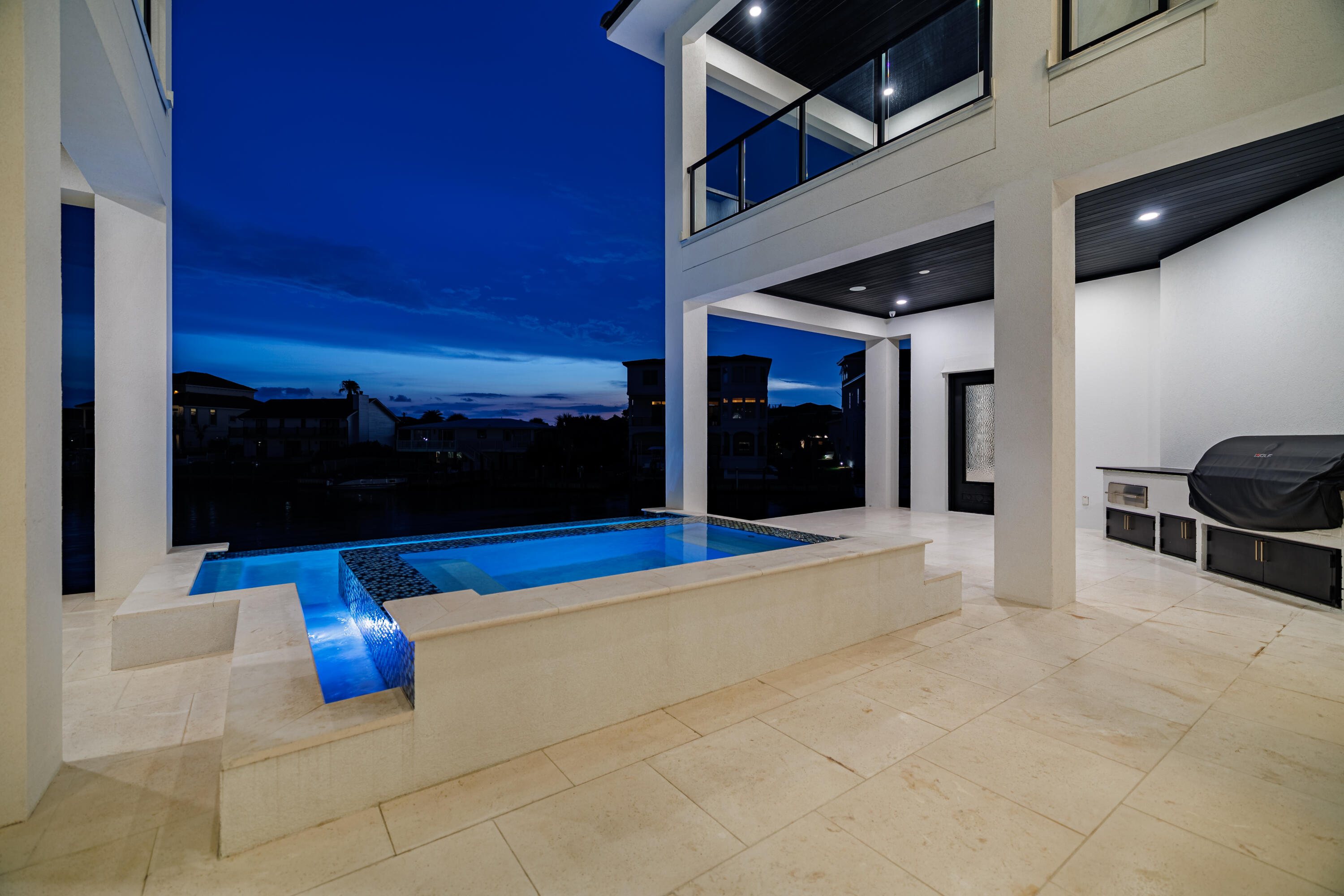 HOLIDAY ISLE - Residential
