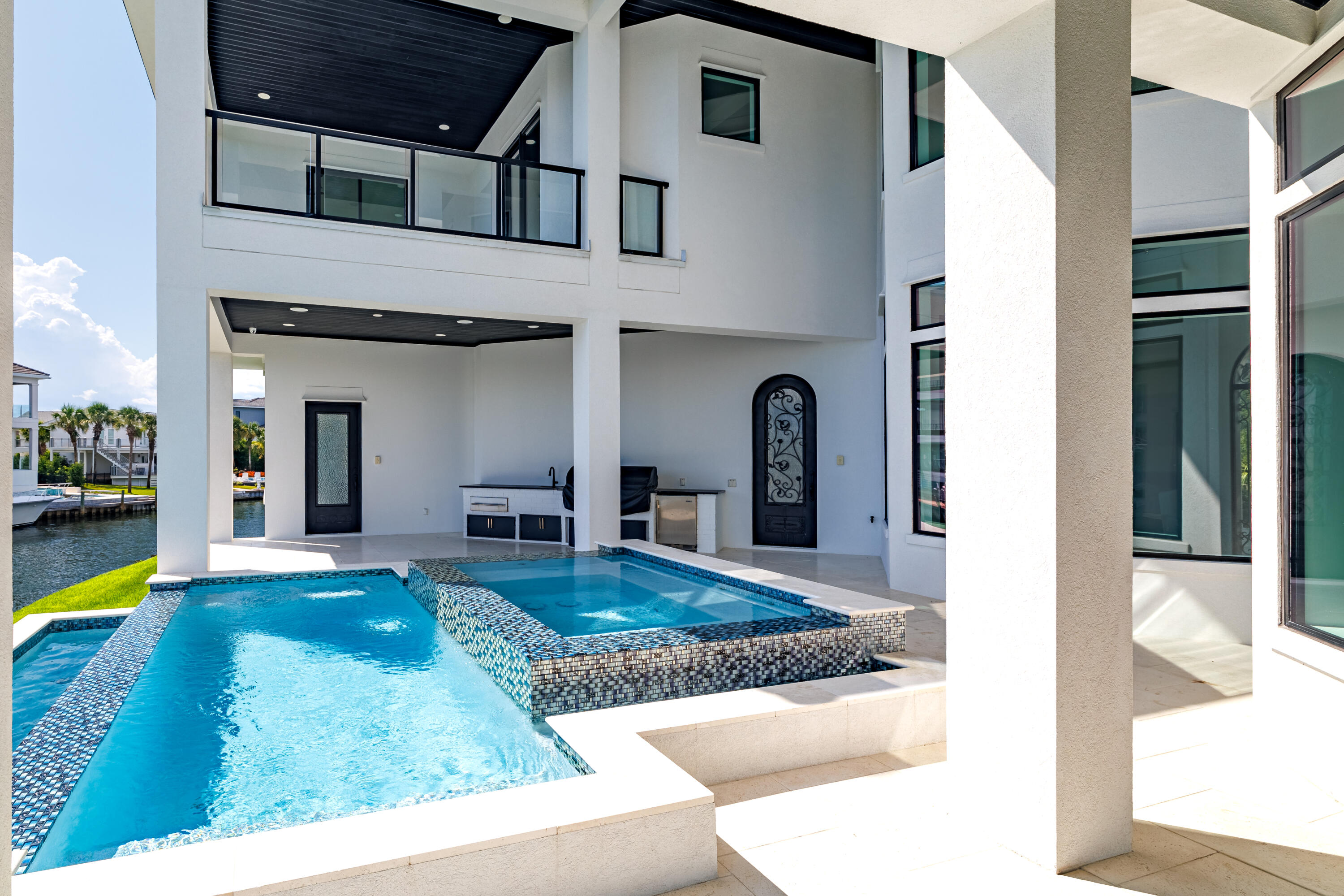 HOLIDAY ISLE - Residential